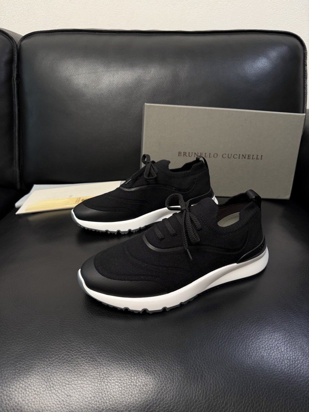 Brunello Cucinelli  高品质 顶级工艺品  BC  专柜同步原厂配置，意大利进口牛皮面