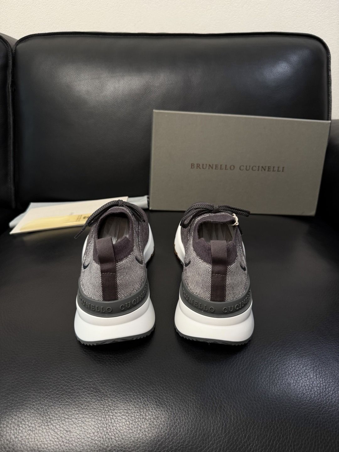 Brunello Cucinelli  高品质 顶级工艺品  BC  专柜同步原厂配置，意大利进口牛皮面