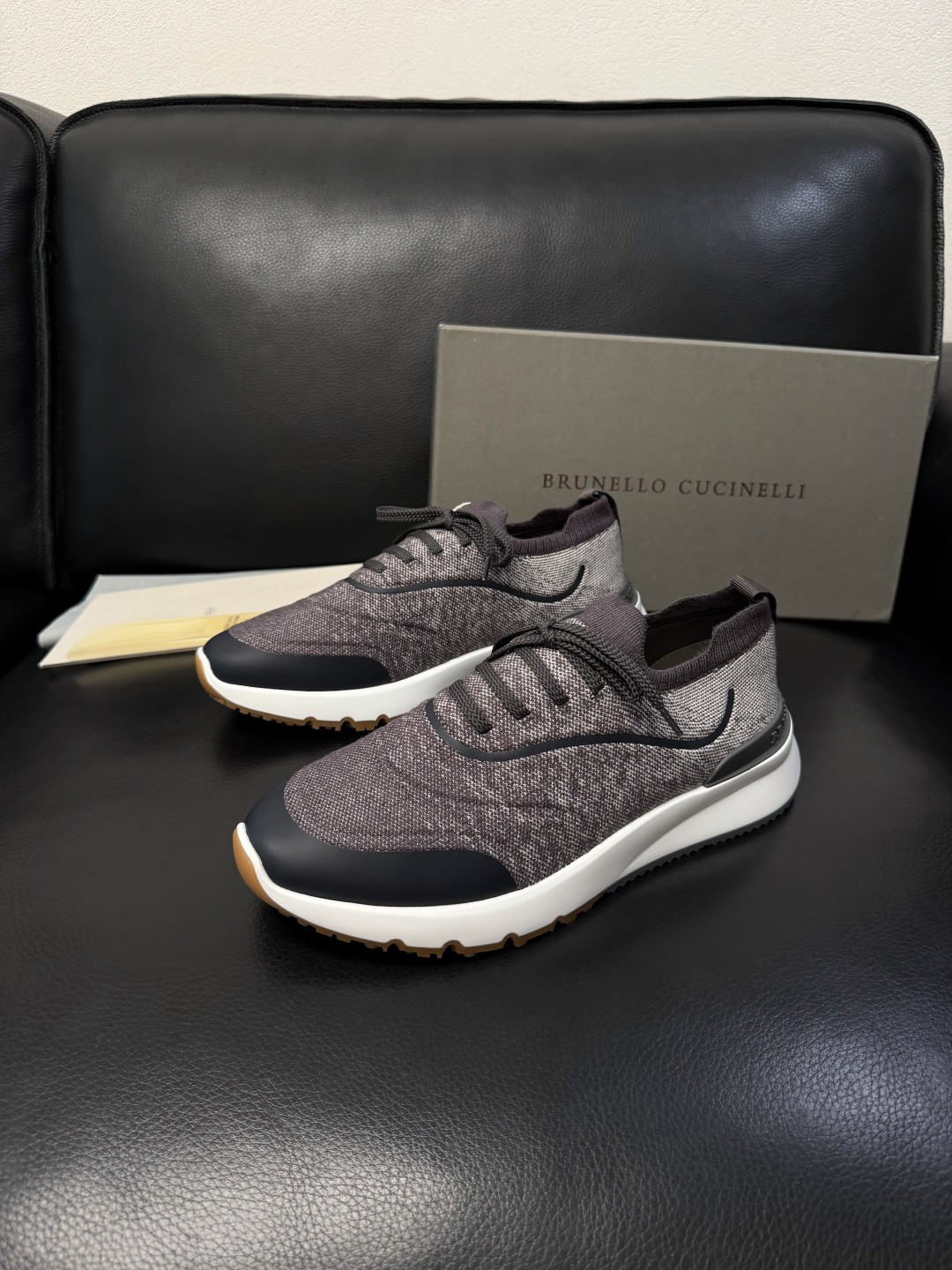 Brunello Cucinelli  高品质 顶级工艺品  BC  专柜同步原厂配置，意大利进口牛皮面