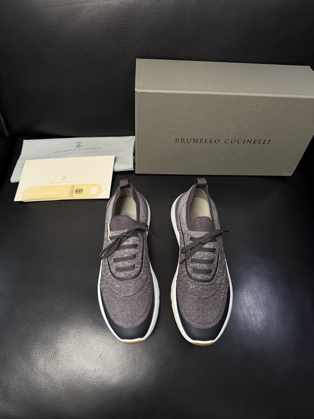 Brunello Cucinelli  高品质 顶级工艺品  BC  专柜同步原厂配置，意大利进口牛皮面