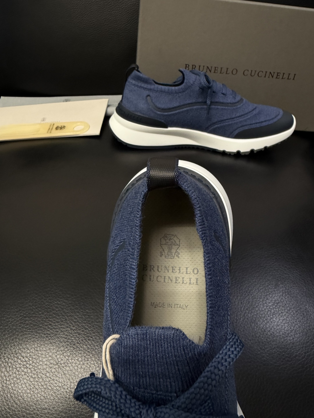 Brunello Cucinelli  高品质 顶级工艺品  BC  专柜同步原厂配置，意大利进口牛皮面