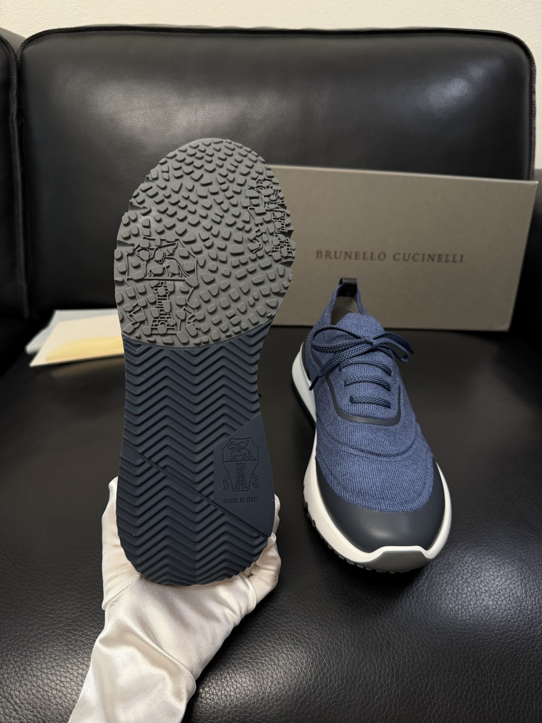 Brunello Cucinelli  高品质 顶级工艺品  BC  专柜同步原厂配置，意大利进口牛皮面