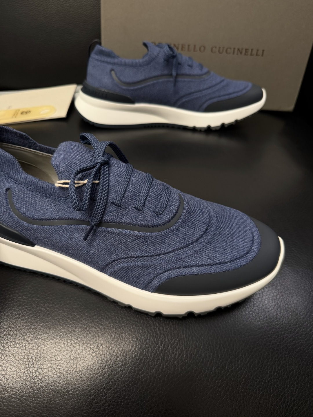 Brunello Cucinelli  高品质 顶级工艺品  BC  专柜同步原厂配置，意大利进口牛皮面