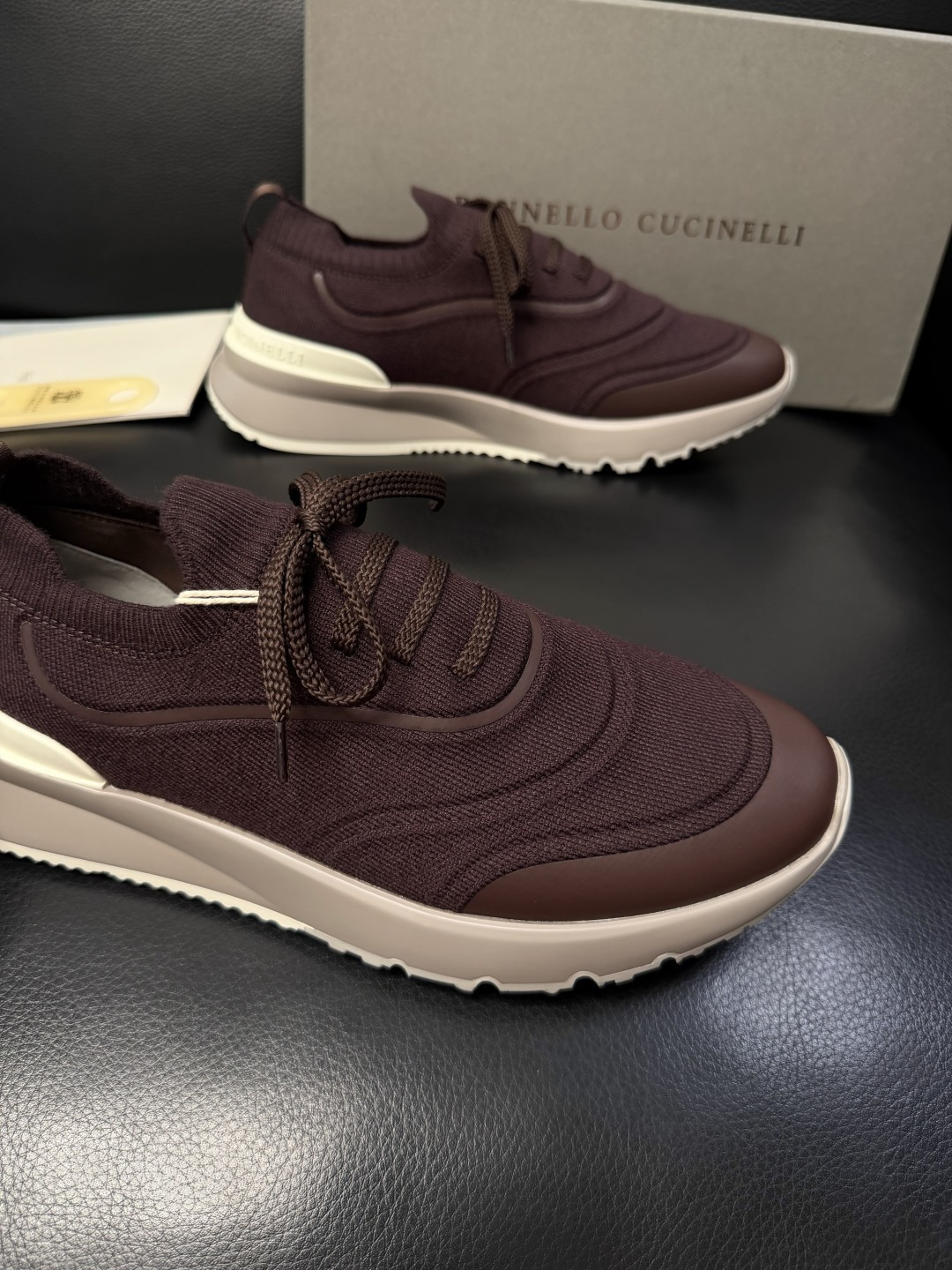 Brunello Cucinelli  高品质 顶级工艺品  BC  专柜同步原厂配置，意大利进口牛皮面