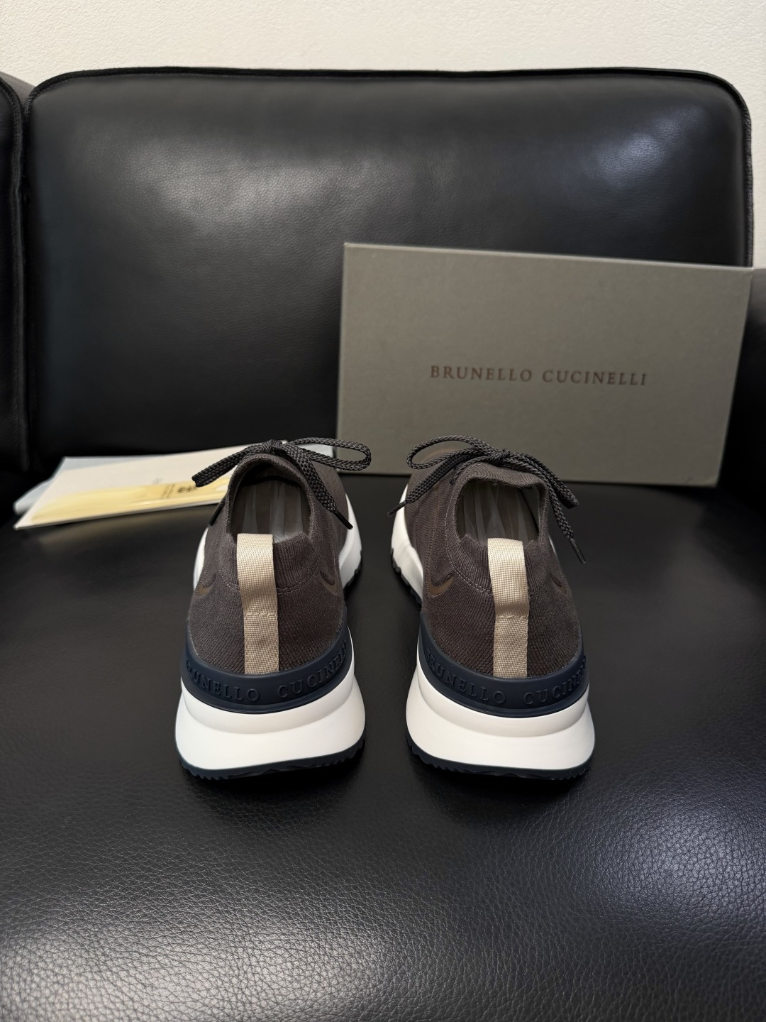 Brunello Cucinelli  高品质 顶级工艺品  BC  专柜同步原厂配置，意大利进口牛皮面