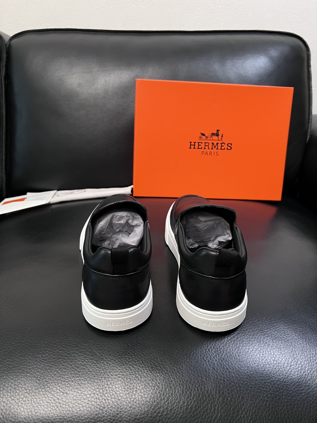 Hermes  高品质  顶级工艺品  爱马仕 专柜同步发售原厂配置，意大利进口原版牛皮面料，高品质拼接