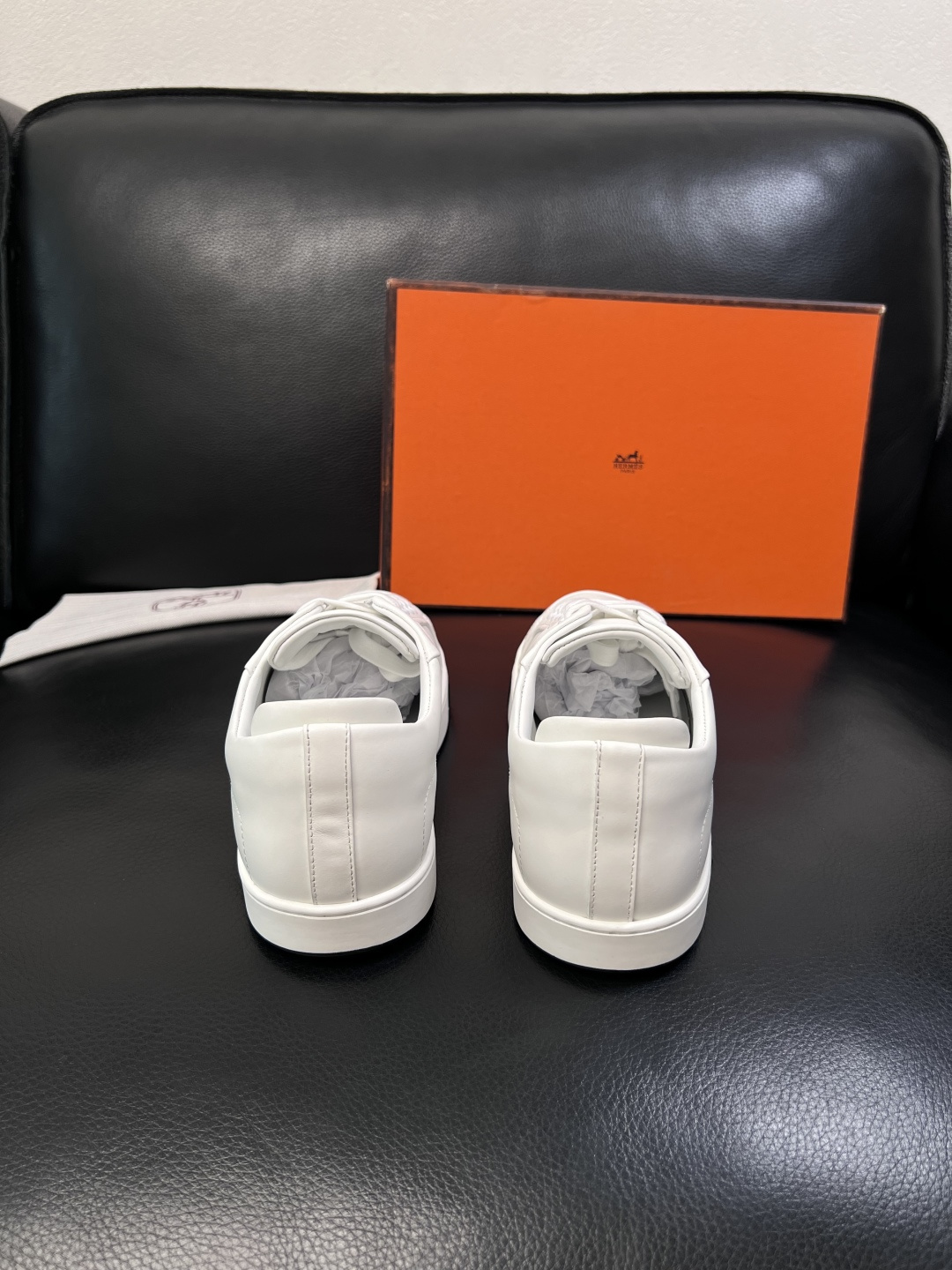 Hermes  高品质  顶级工艺品  爱马仕 专柜同步发售原厂配置，意大利进口原版牛皮面料，高品质拼接