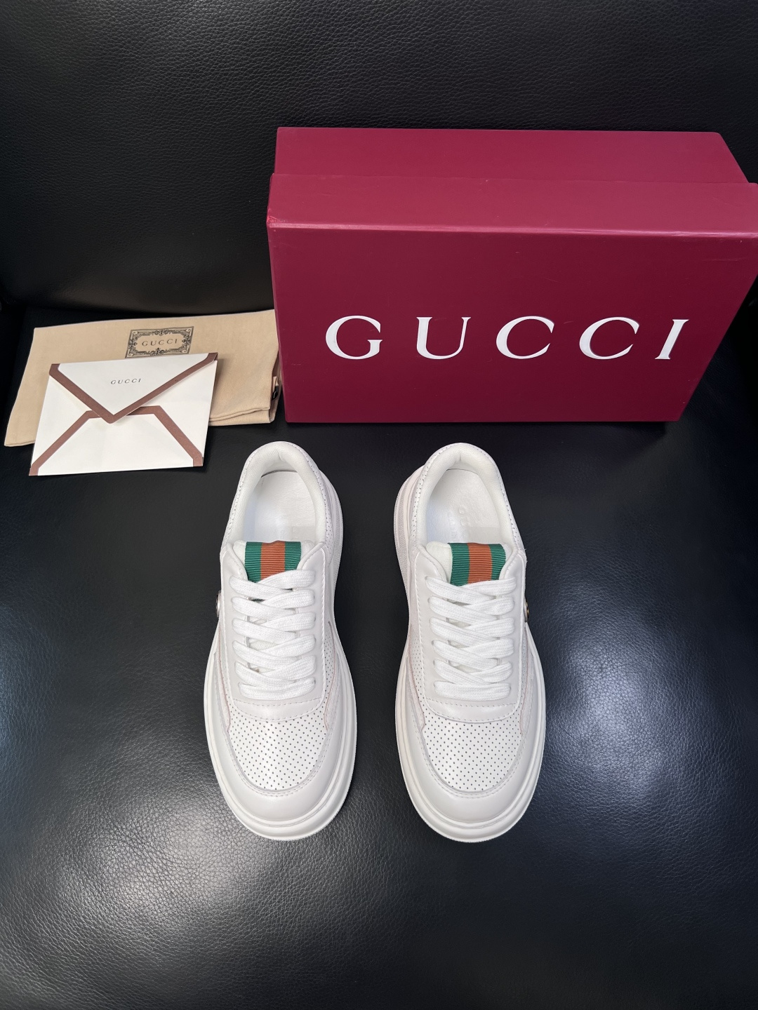 Gucci  高品质  顶级工艺品  古奇  专柜新款原厂配置，意大利进口牛皮搭配印花布面料，进口牛皮内