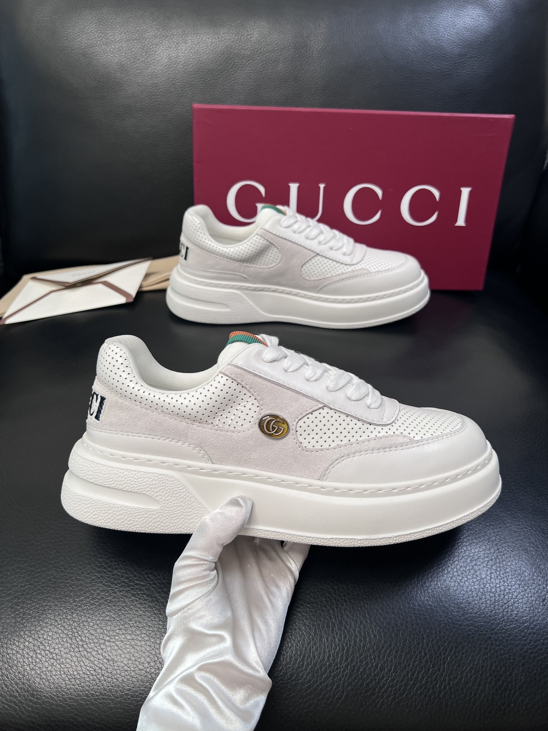 Gucci  高品质  顶级工艺品  古奇  专柜新款原厂配置，意大利进口牛皮搭配印花布面料，进口牛皮内