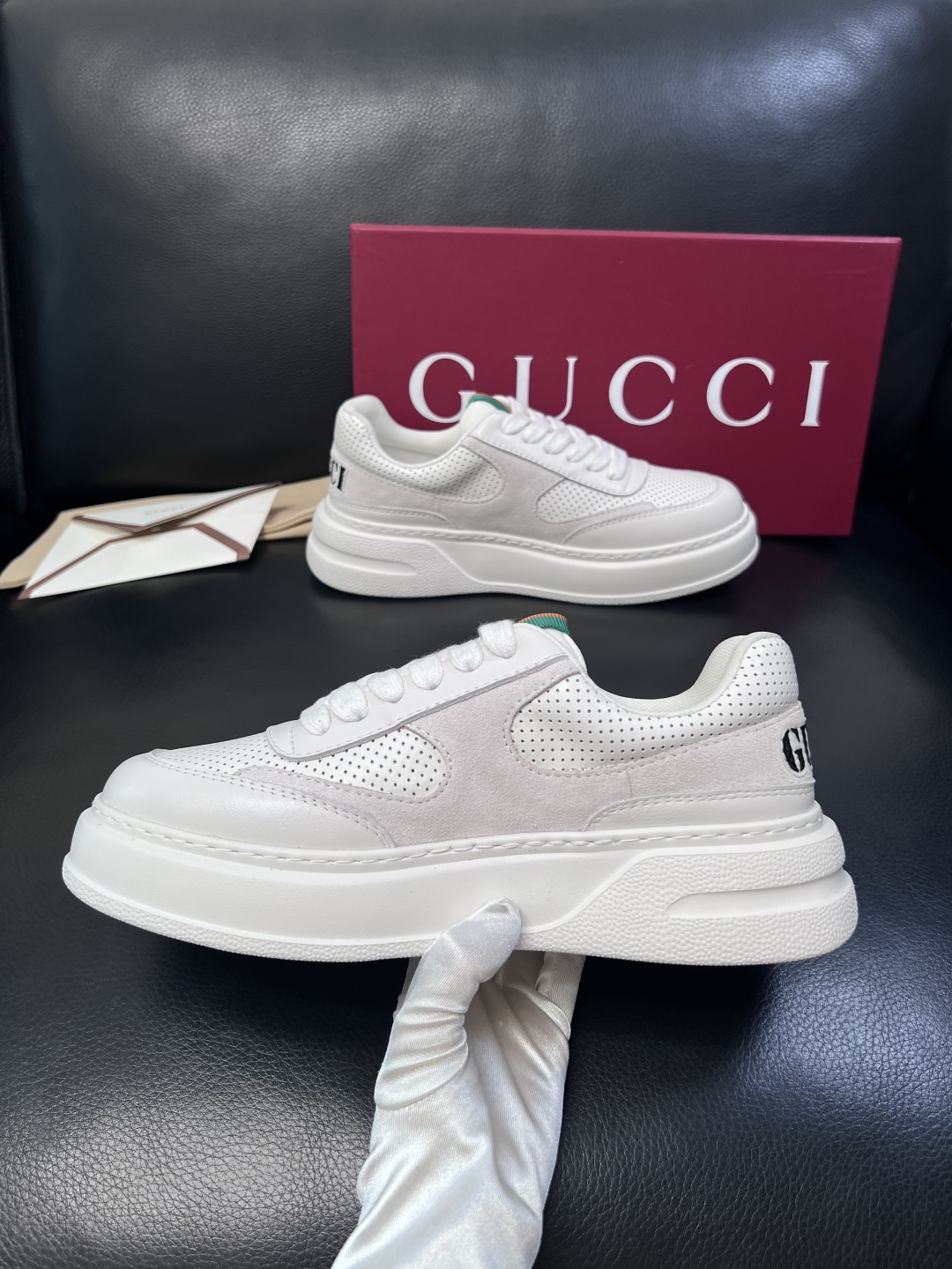Gucci  高品质  顶级工艺品  古奇  专柜新款原厂配置，意大利进口牛皮搭配印花布面料，进口牛皮内