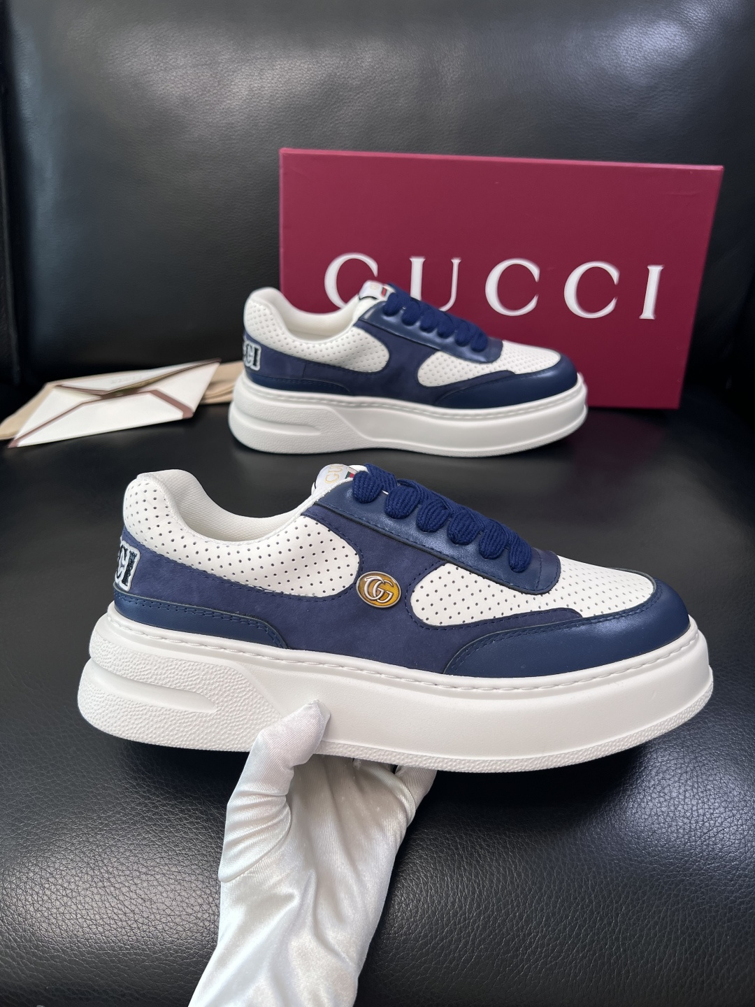 Gucci  高品质  顶级工艺品  古奇  专柜新款原厂配置，意大利进口牛皮搭配印花布面料，进口牛皮内