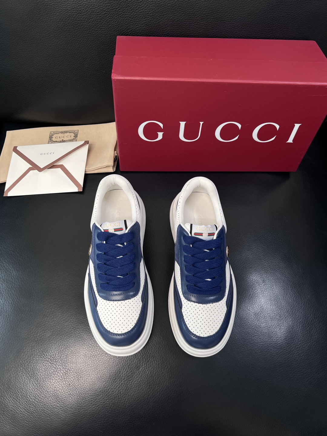 Gucci  高品质  顶级工艺品  古奇  专柜新款原厂配置，意大利进口牛皮搭配印花布面料，进口牛皮内