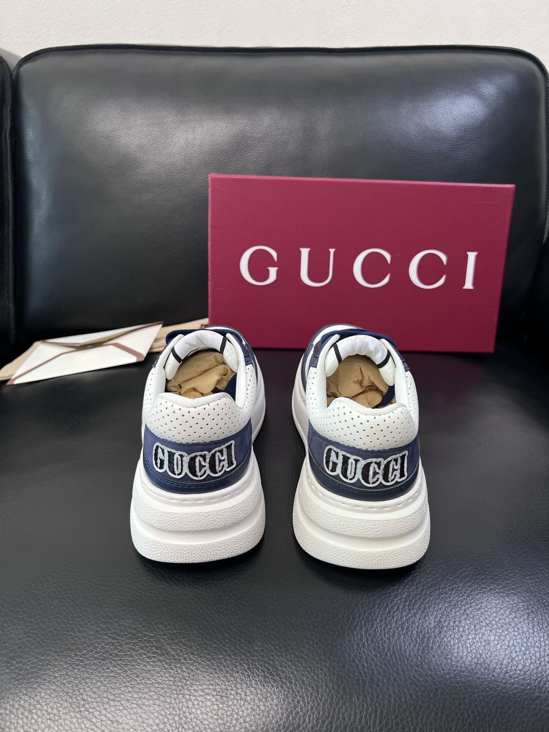 Gucci  高品质  顶级工艺品  古奇  专柜新款原厂配置，意大利进口牛皮搭配印花布面料，进口牛皮内