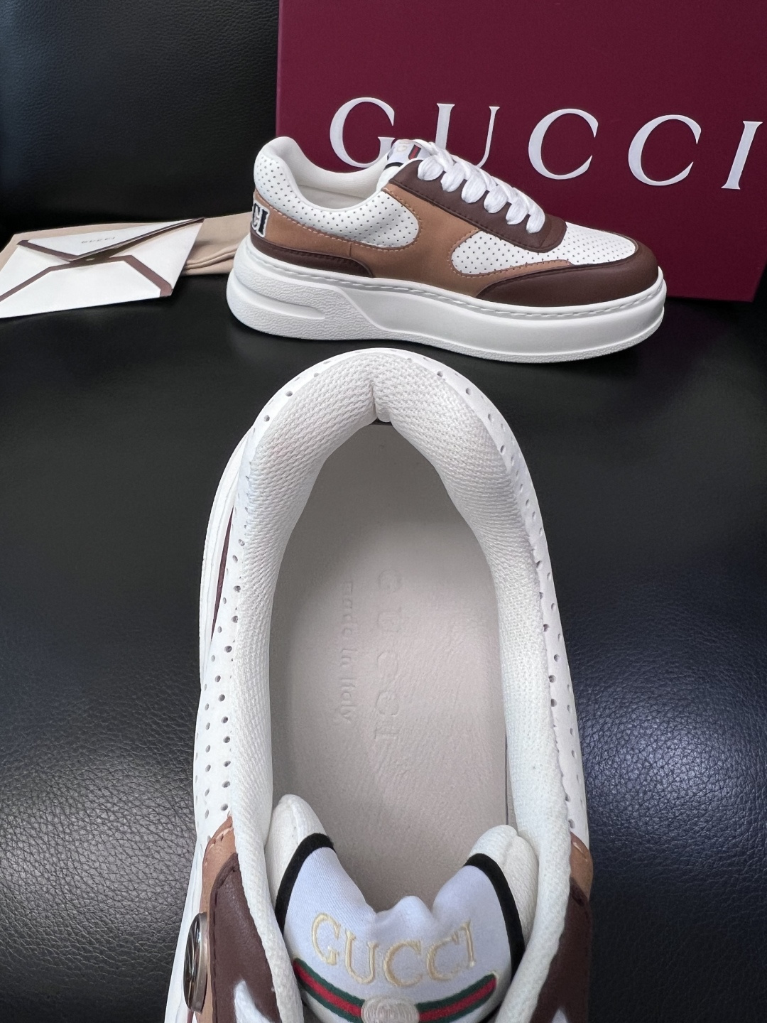 Gucci  高品质  顶级工艺品  古奇  专柜新款原厂配置，意大利进口牛皮搭配印花布面料，进口牛皮内