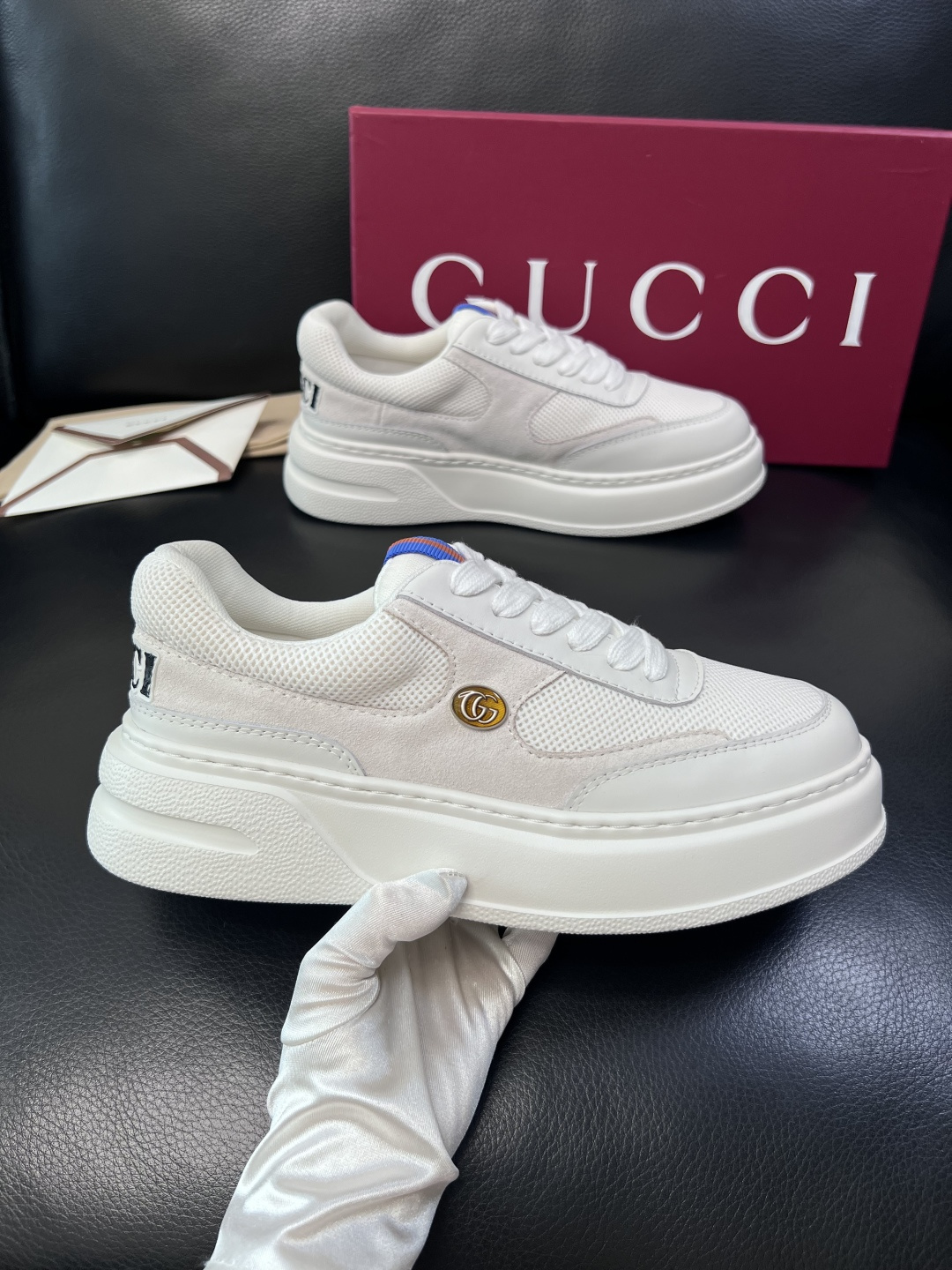 Gucci  高品质  顶级工艺品  古奇  专柜新款原厂配置，意大利进口牛皮搭配印花布面料，进口牛皮内