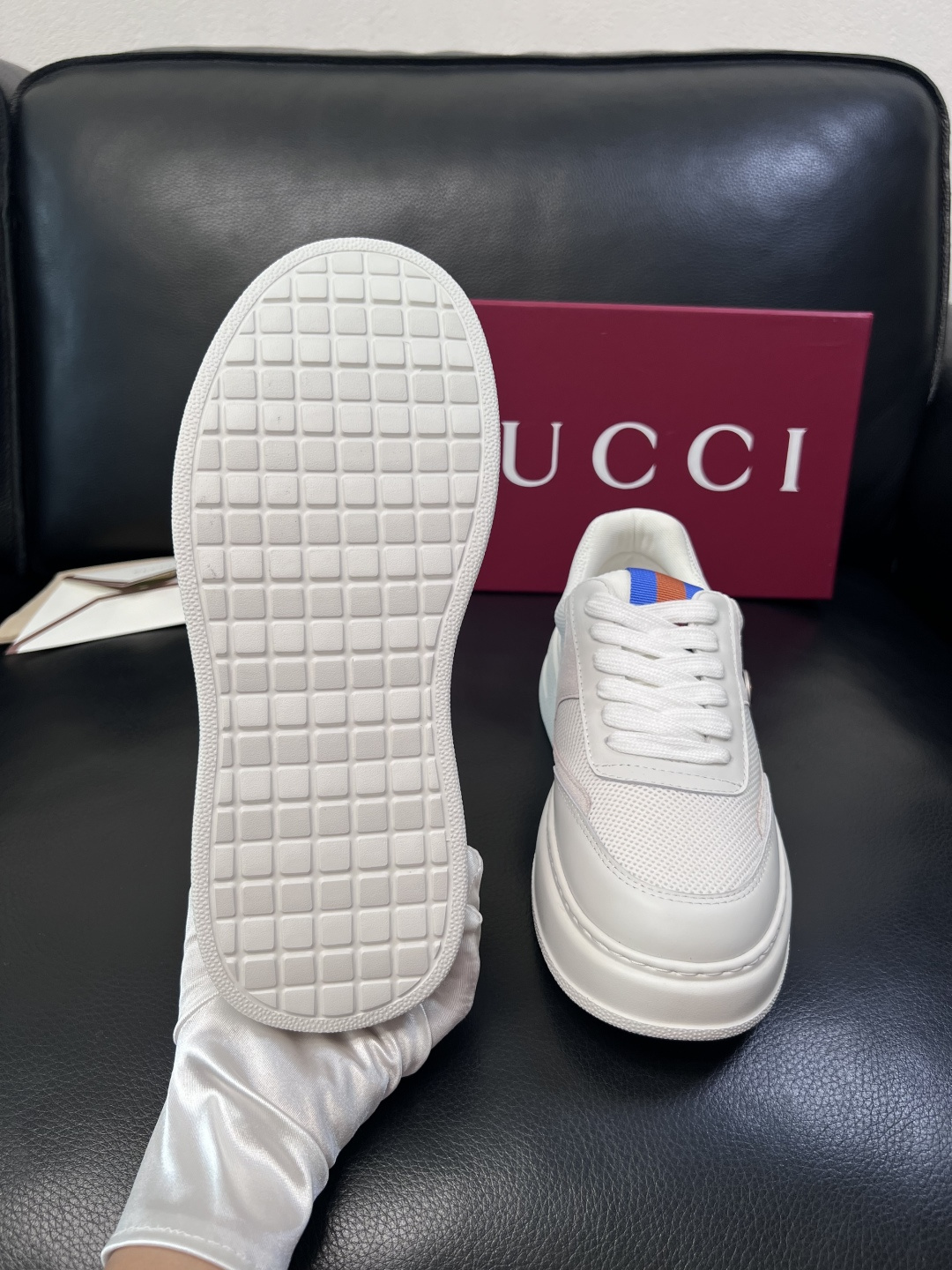 Gucci  高品质  顶级工艺品  古奇  专柜新款原厂配置，意大利进口牛皮搭配印花布面料，进口牛皮内