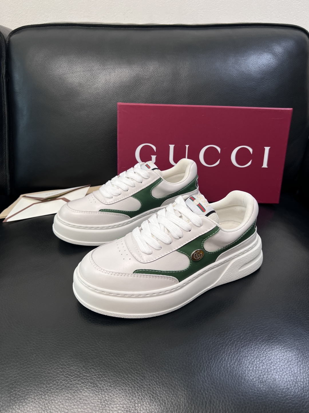 Gucci  高品质  顶级工艺品  古奇  专柜新款原厂配置，意大利进口牛皮搭配印花布面料，进口牛皮内