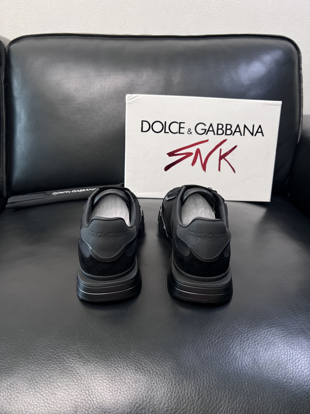 Dolce & Gabbana   高品质  顶级工艺品  杜嘉班纳 爆款专柜新品同步，鞋面意大利进口牛