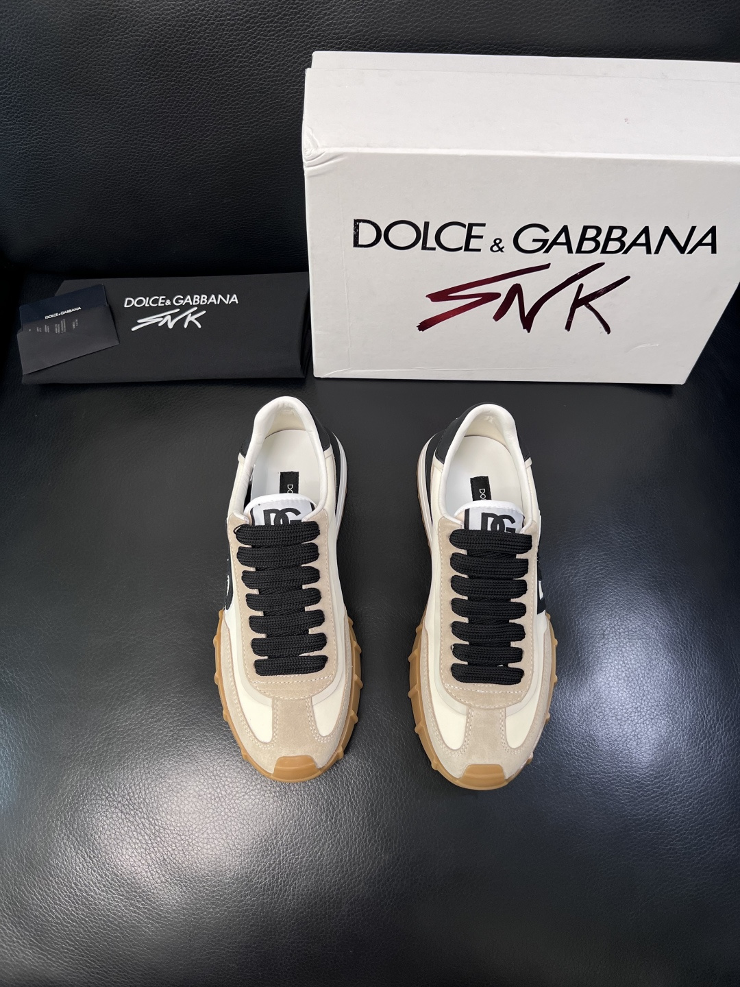 Dolce & Gabbana   高品质  顶级工艺品  杜嘉班纳 爆款专柜新品同步，鞋面意大利进口牛