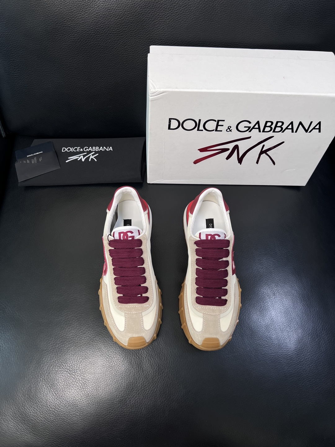 Dolce & Gabbana   高品质  顶级工艺品  杜嘉班纳 爆款专柜新品同步，鞋面意大利进口牛