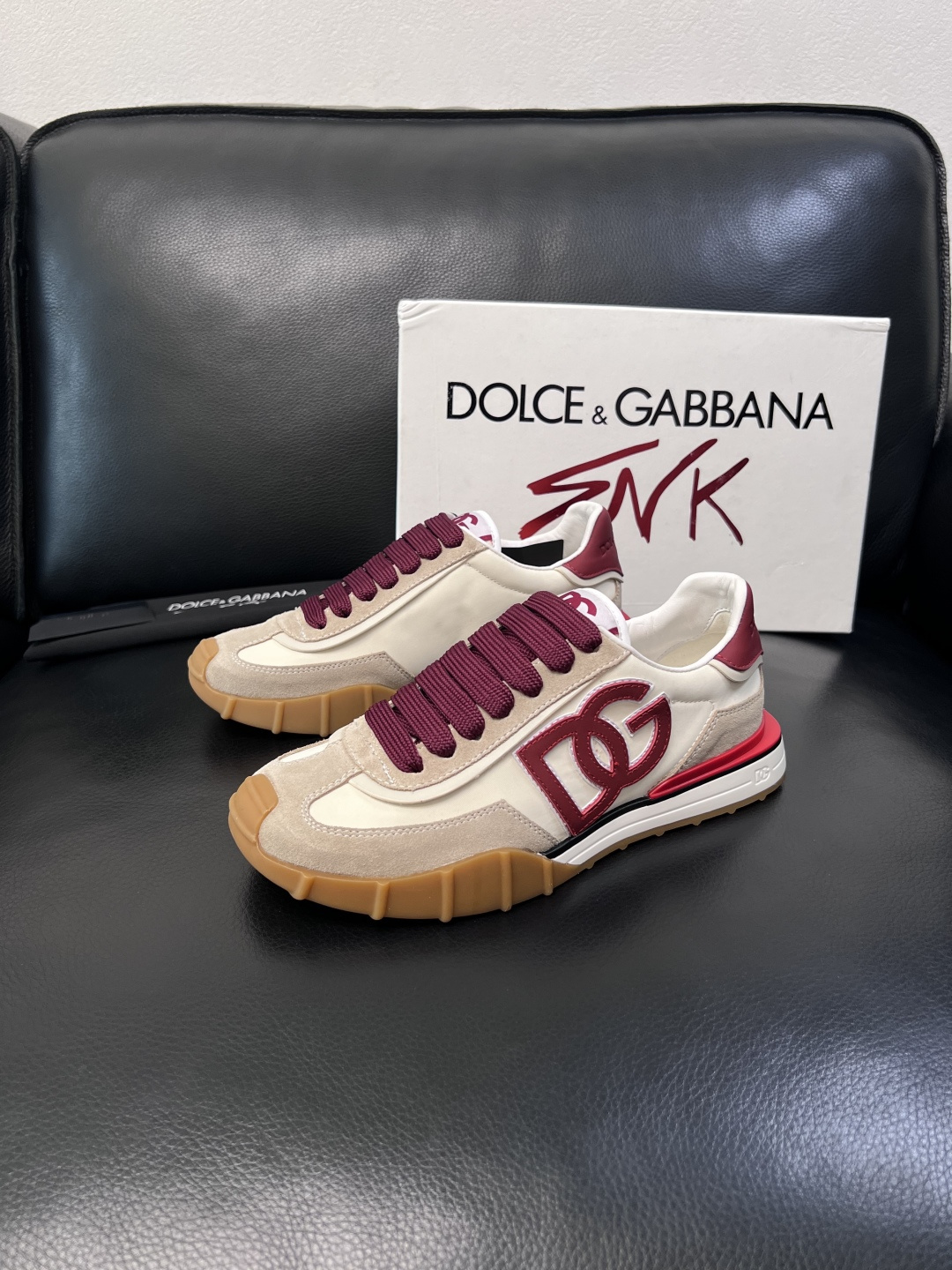 Dolce & Gabbana   高品质  顶级工艺品  杜嘉班纳 爆款专柜新品同步，鞋面意大利进口牛