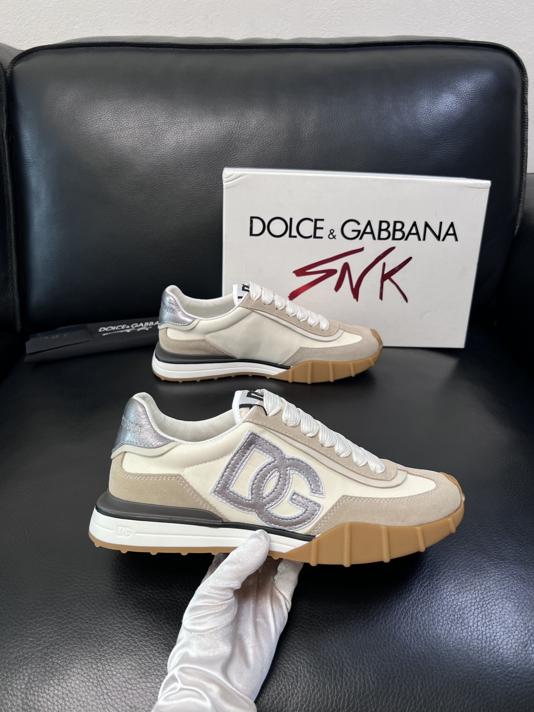 Dolce & Gabbana   高品质  顶级工艺品  杜嘉班纳 爆款专柜新品同步，鞋面意大利进口牛