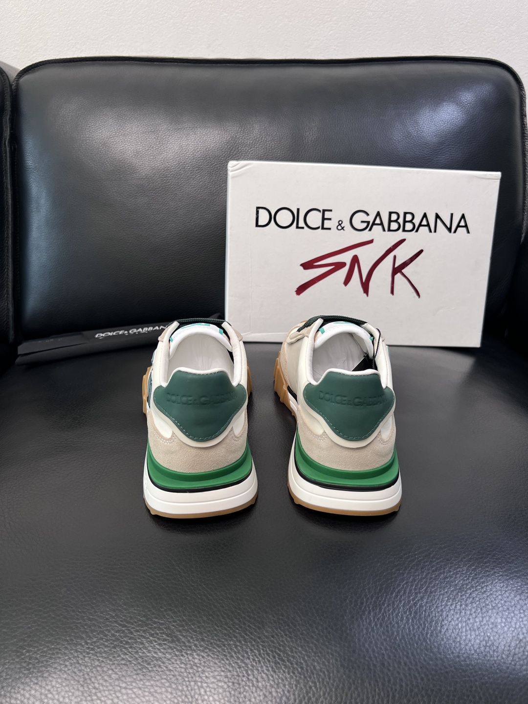 Dolce & Gabbana   高品质  顶级工艺品  杜嘉班纳 爆款专柜新品同步，鞋面意大利进口牛