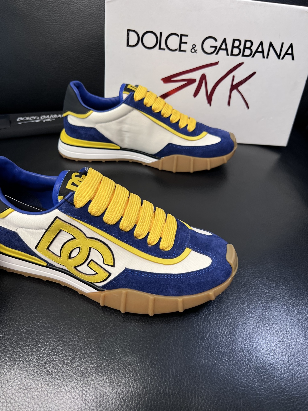 Dolce & Gabbana   高品质  顶级工艺品  杜嘉班纳 爆款专柜新品同步，鞋面意大利进口牛