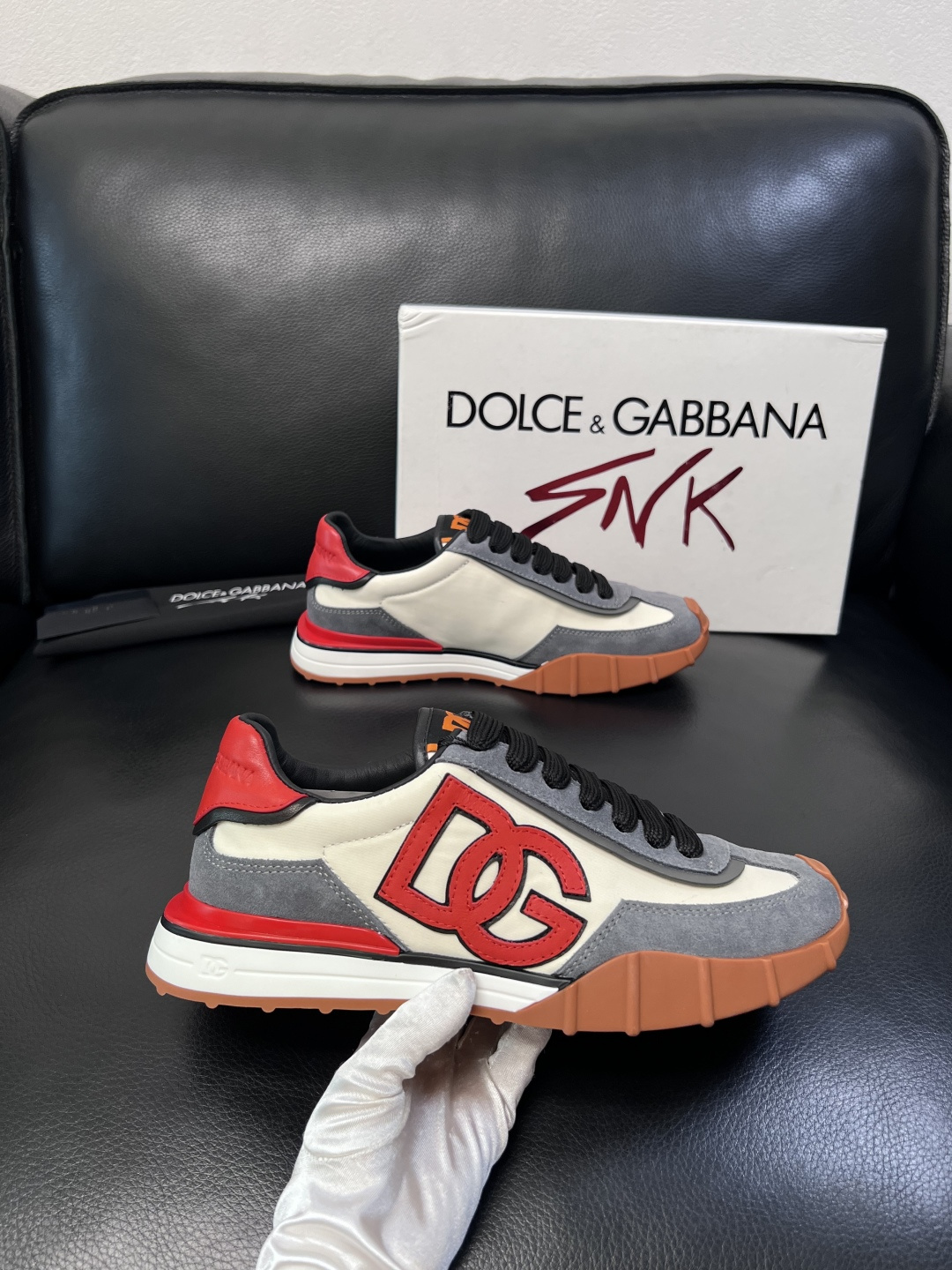 Dolce & Gabbana   高品质  顶级工艺品  杜嘉班纳 爆款专柜新品同步，鞋面意大利进口牛