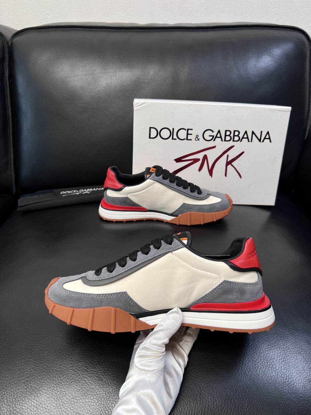 Dolce & Gabbana   高品质  顶级工艺品  杜嘉班纳 爆款专柜新品同步，鞋面意大利进口牛