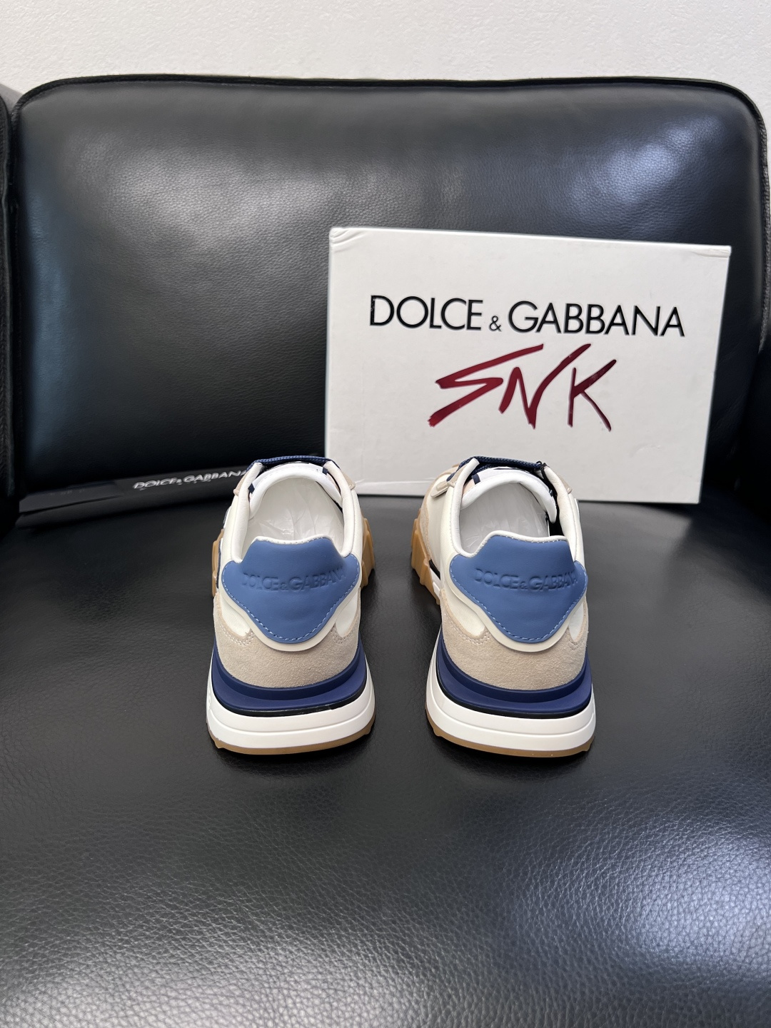 Dolce & Gabbana   高品质  顶级工艺品  杜嘉班纳 爆款专柜新品同步，鞋面意大利进口牛