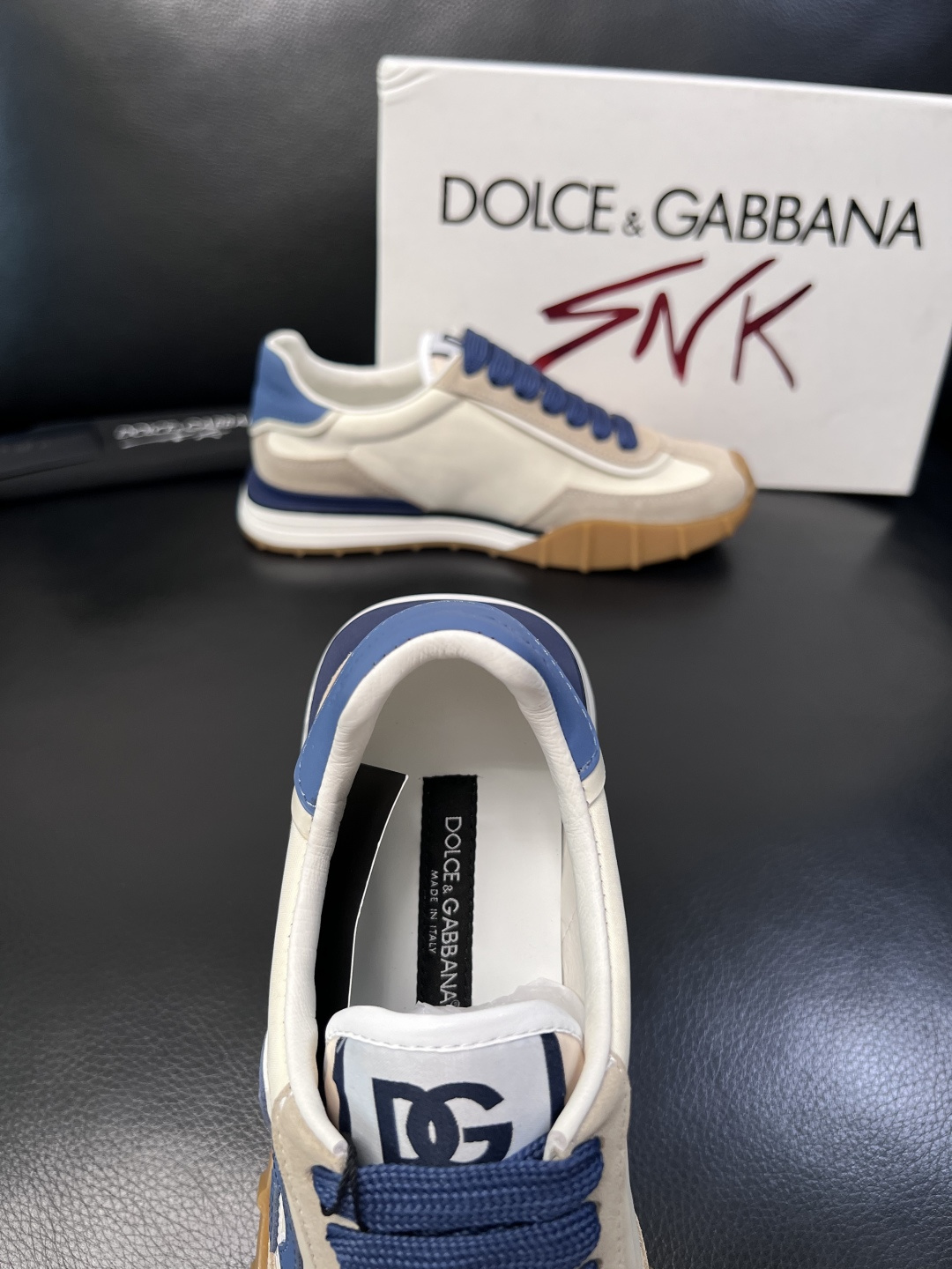 Dolce & Gabbana   高品质  顶级工艺品  杜嘉班纳 爆款专柜新品同步，鞋面意大利进口牛