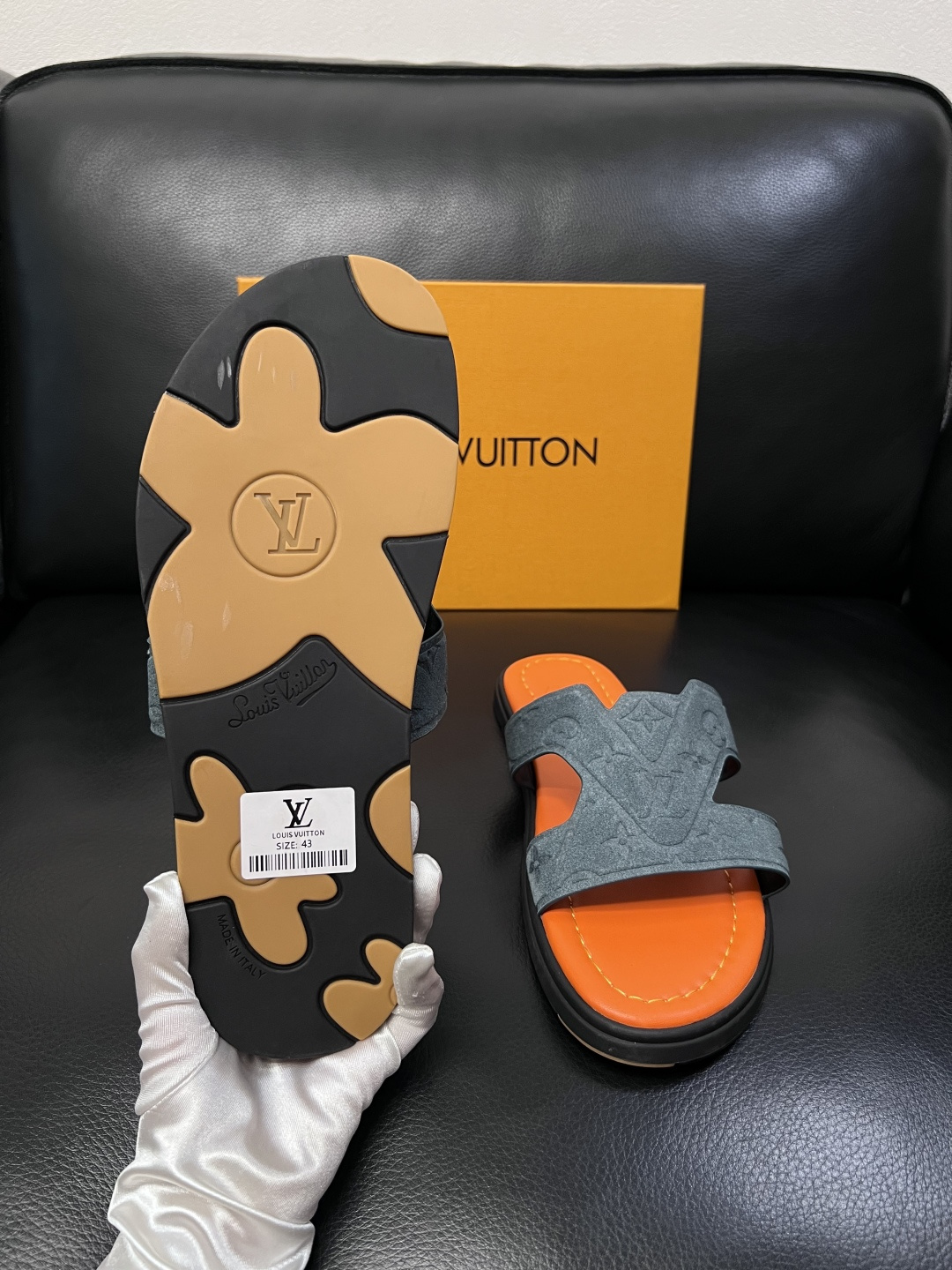 Lv  高品质  顶级工艺品  路易威登，拖鞋  专柜同步原厂配置，鞋面意大利进口，高品质拼接缤纷色彩复