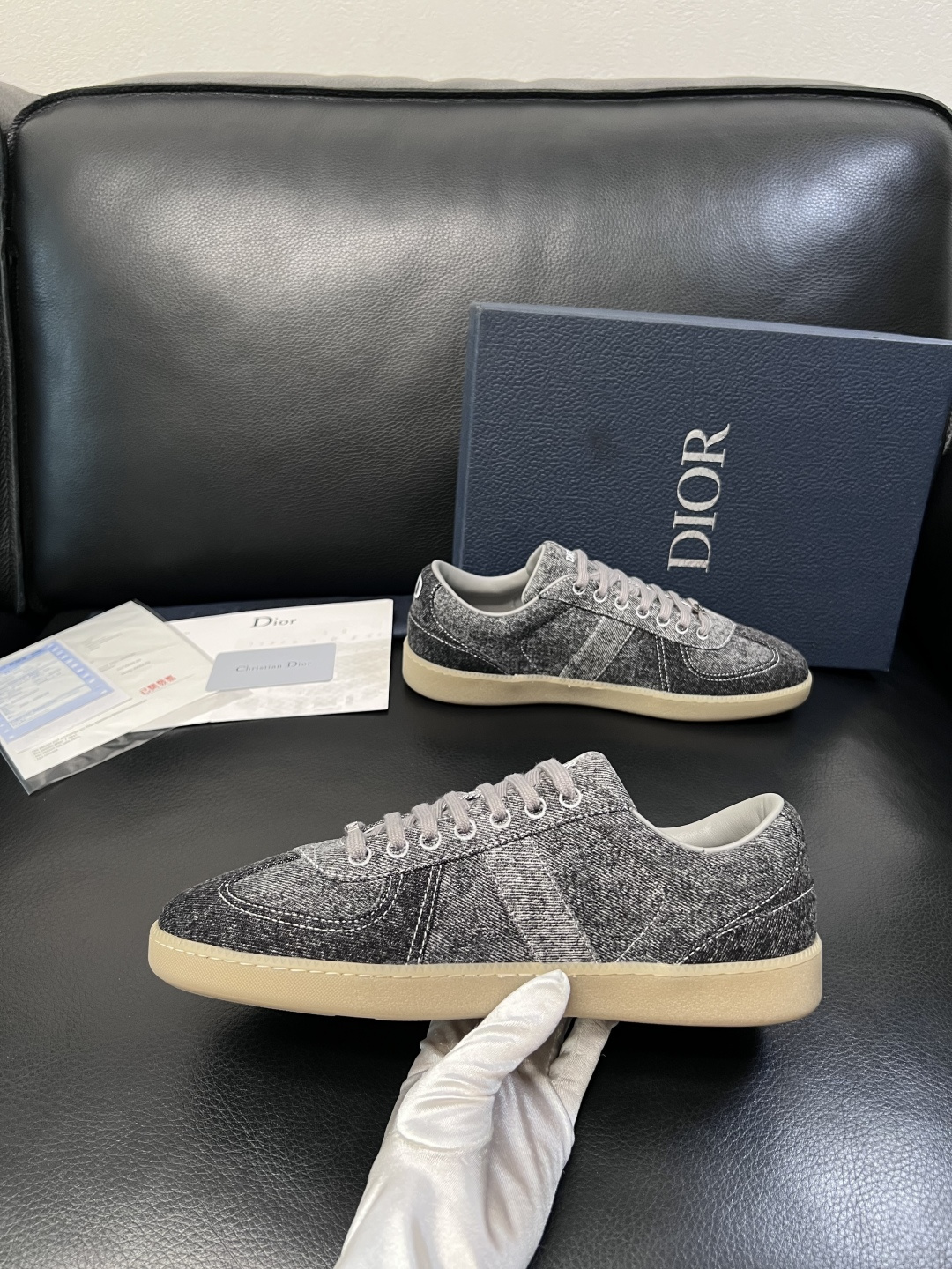 Dior 顶级工艺品 迪奥  专柜同步 原厂配置，意大利进口原版牛皮面料，透气舒适进口水染牛里垫，鞋底：
