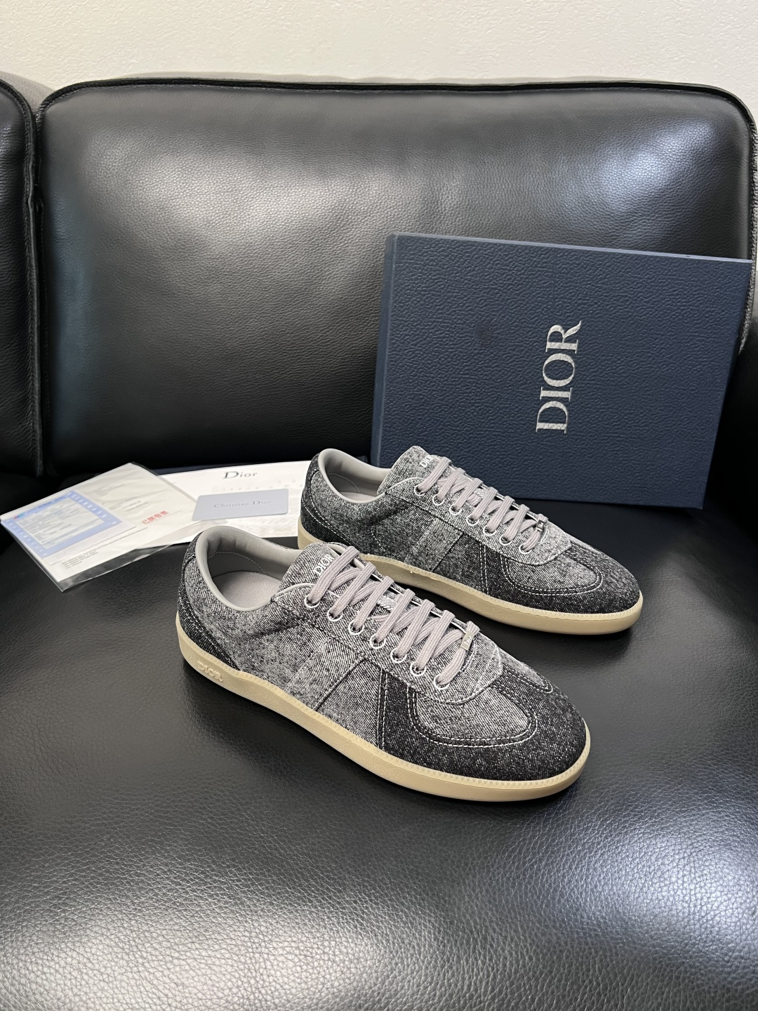 Dior 顶级工艺品 迪奥  专柜同步 原厂配置，意大利进口原版牛皮面料，透气舒适进口水染牛里垫，鞋底：