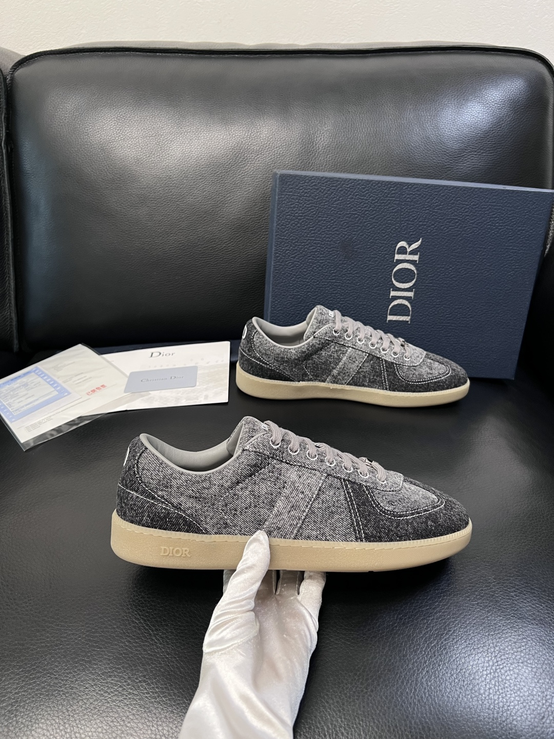Dior 顶级工艺品 迪奥  专柜同步 原厂配置，意大利进口原版牛皮面料，透气舒适进口水染牛里垫，鞋底：