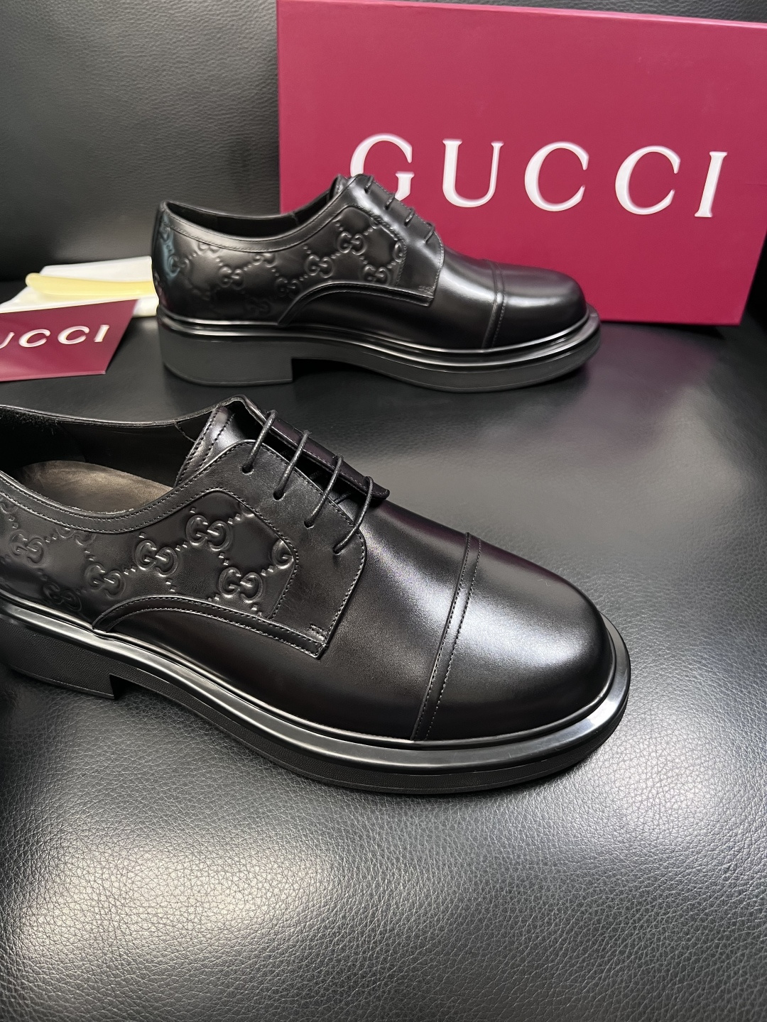 Gucci 高品质  顶级工艺品  古奇  皮鞋专柜新款原厂配置，意大利进口牛皮面料，进口牛皮内里垫，透