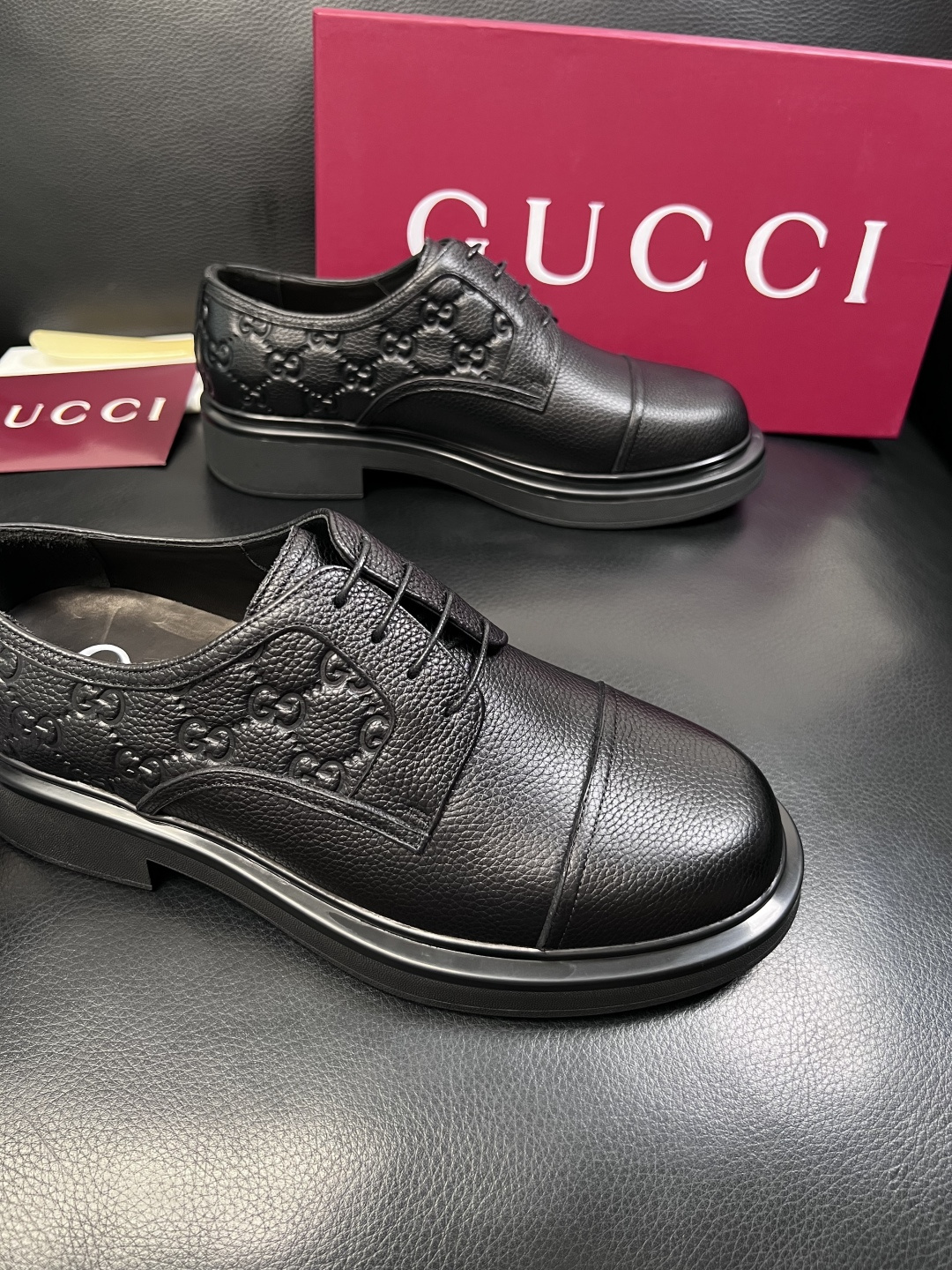Gucci 高品质  顶级工艺品  古奇  皮鞋专柜新款原厂配置，意大利进口牛皮面料，进口牛皮内里垫，透