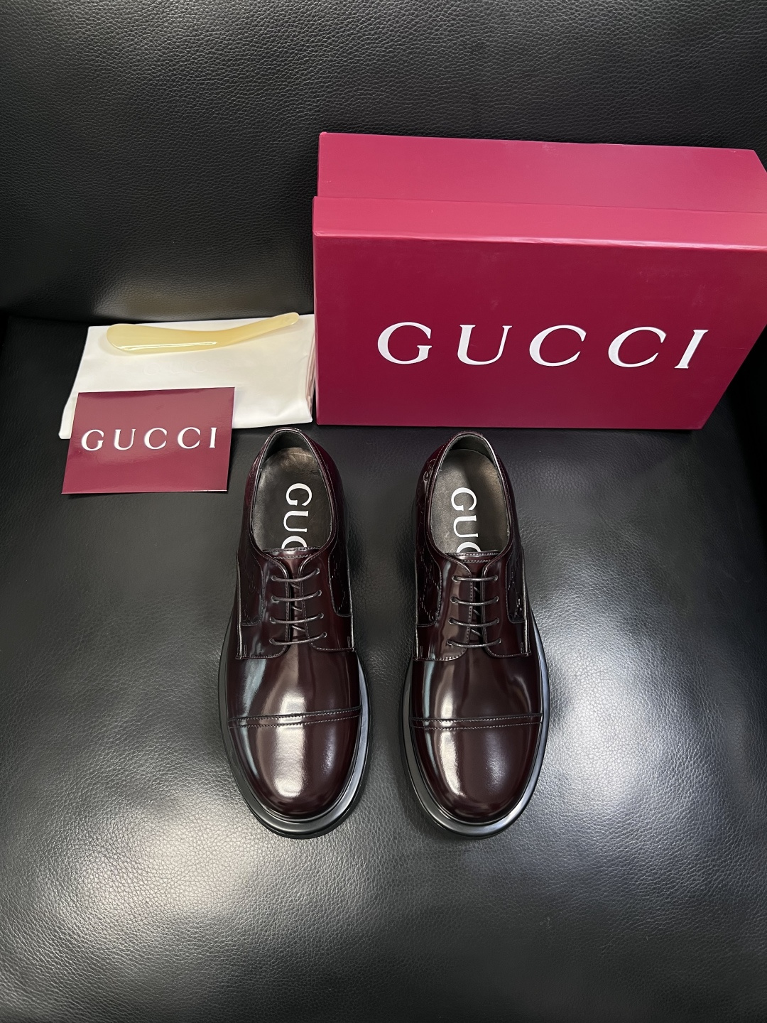 Gucci 高品质  顶级工艺品  古奇  皮鞋专柜新款原厂配置，意大利进口牛皮面料，进口牛皮内里垫，透