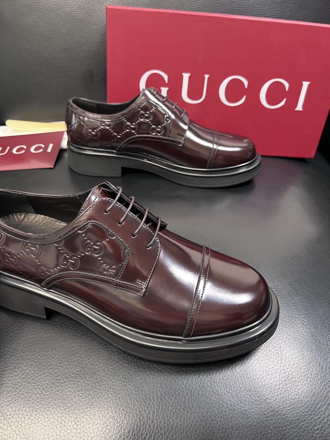 Gucci 高品质  顶级工艺品  古奇  皮鞋专柜新款原厂配置，意大利进口牛皮面料，进口牛皮内里垫，透