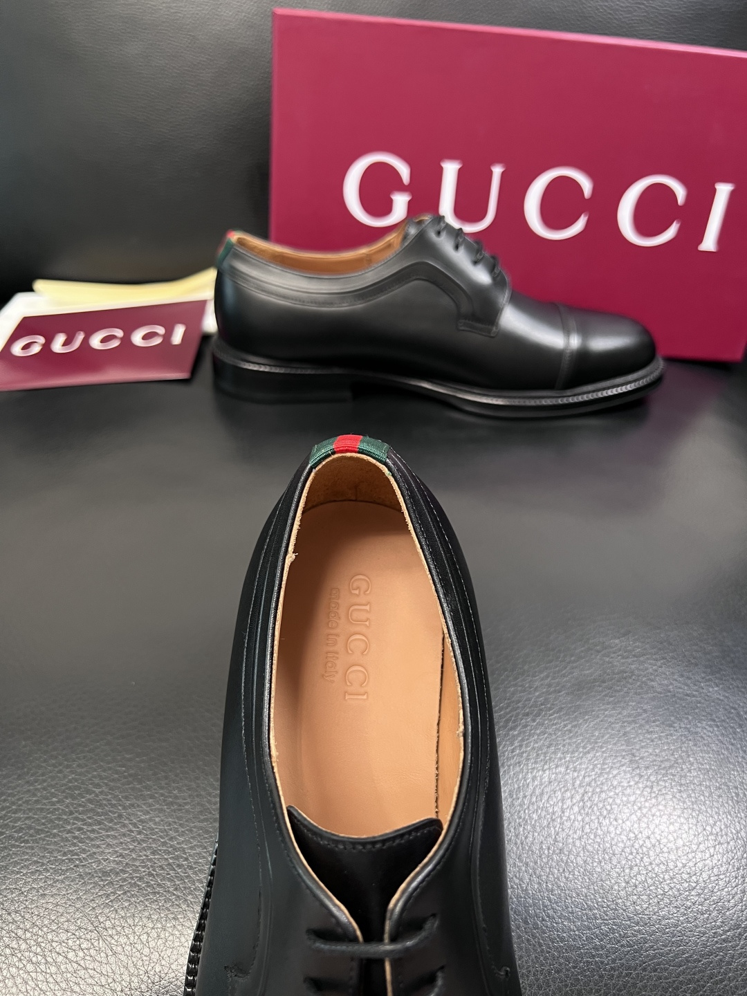 Gucci 高品质  顶级工艺品  古奇  皮鞋专柜新款原厂配置，意大利进口牛皮面料，进口牛皮内里垫，透