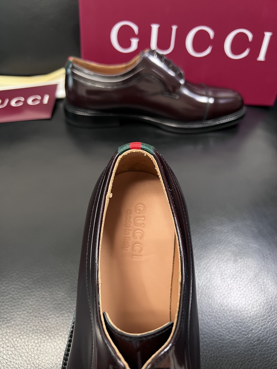 Gucci 高品质  顶级工艺品  古奇  皮鞋专柜新款原厂配置，意大利进口牛皮面料，进口牛皮内里垫，透