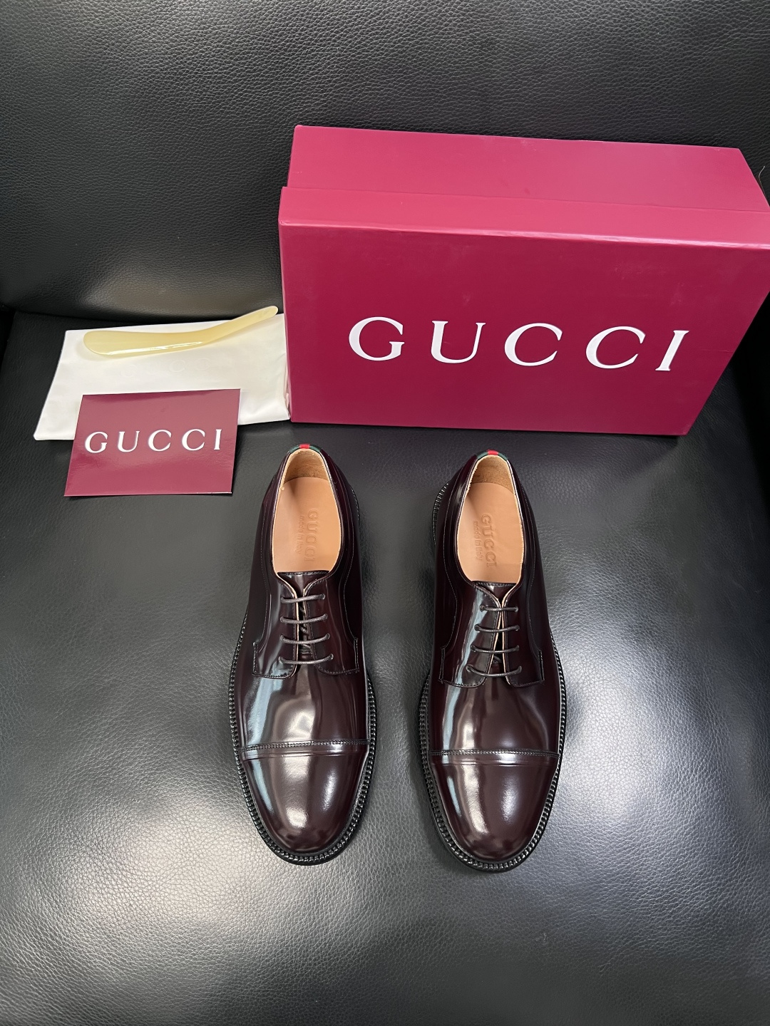 Gucci 高品质  顶级工艺品  古奇  皮鞋专柜新款原厂配置，意大利进口牛皮面料，进口牛皮内里垫，透