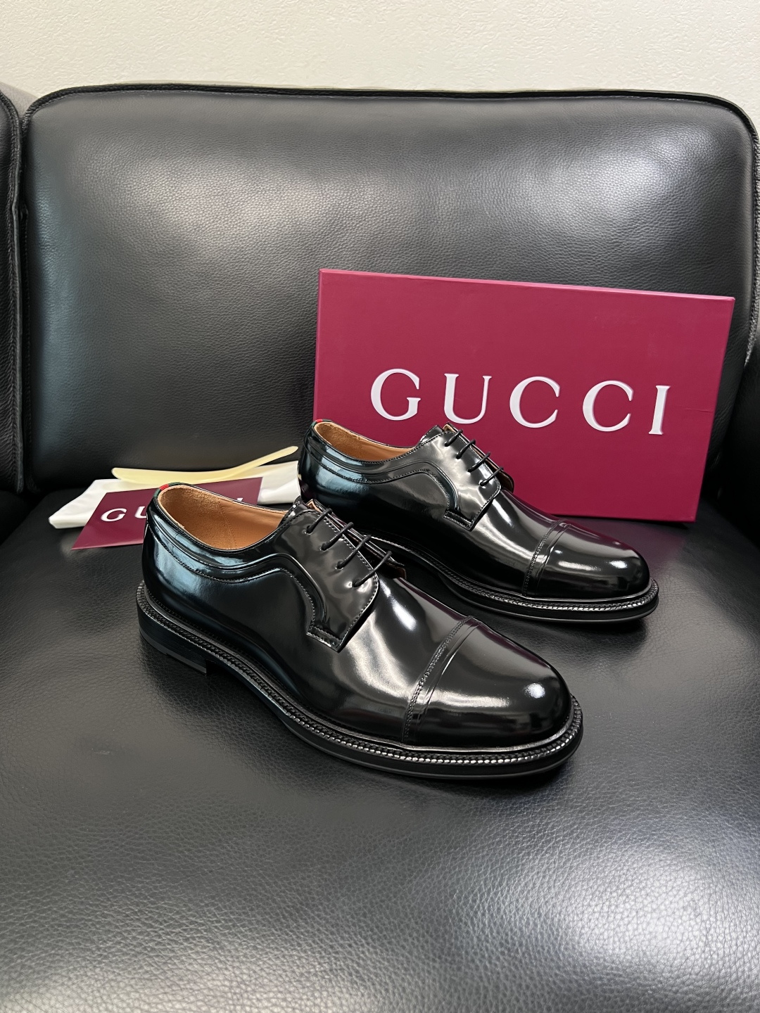 Gucci 高品质  顶级工艺品  古奇  皮鞋专柜新款原厂配置，意大利进口牛皮面料，进口牛皮内里垫，透