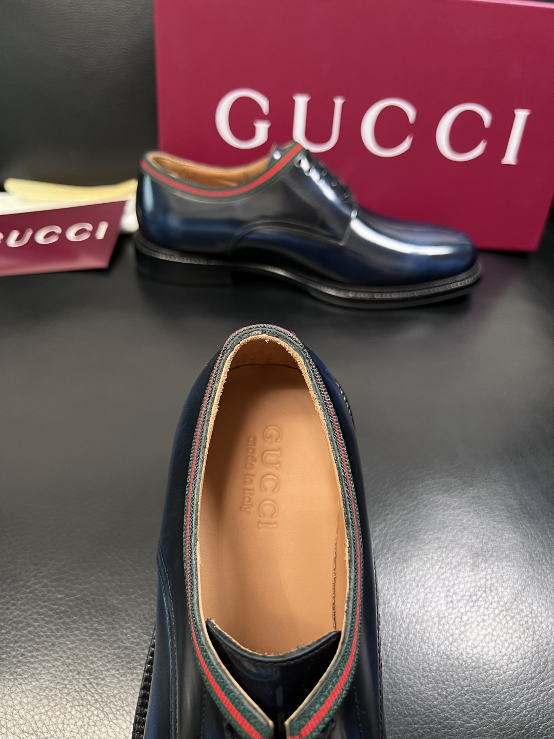 Gucci 高品质  顶级工艺品  古奇  皮鞋专柜新款原厂配置，意大利进口牛皮面料，进口牛皮内里垫，透