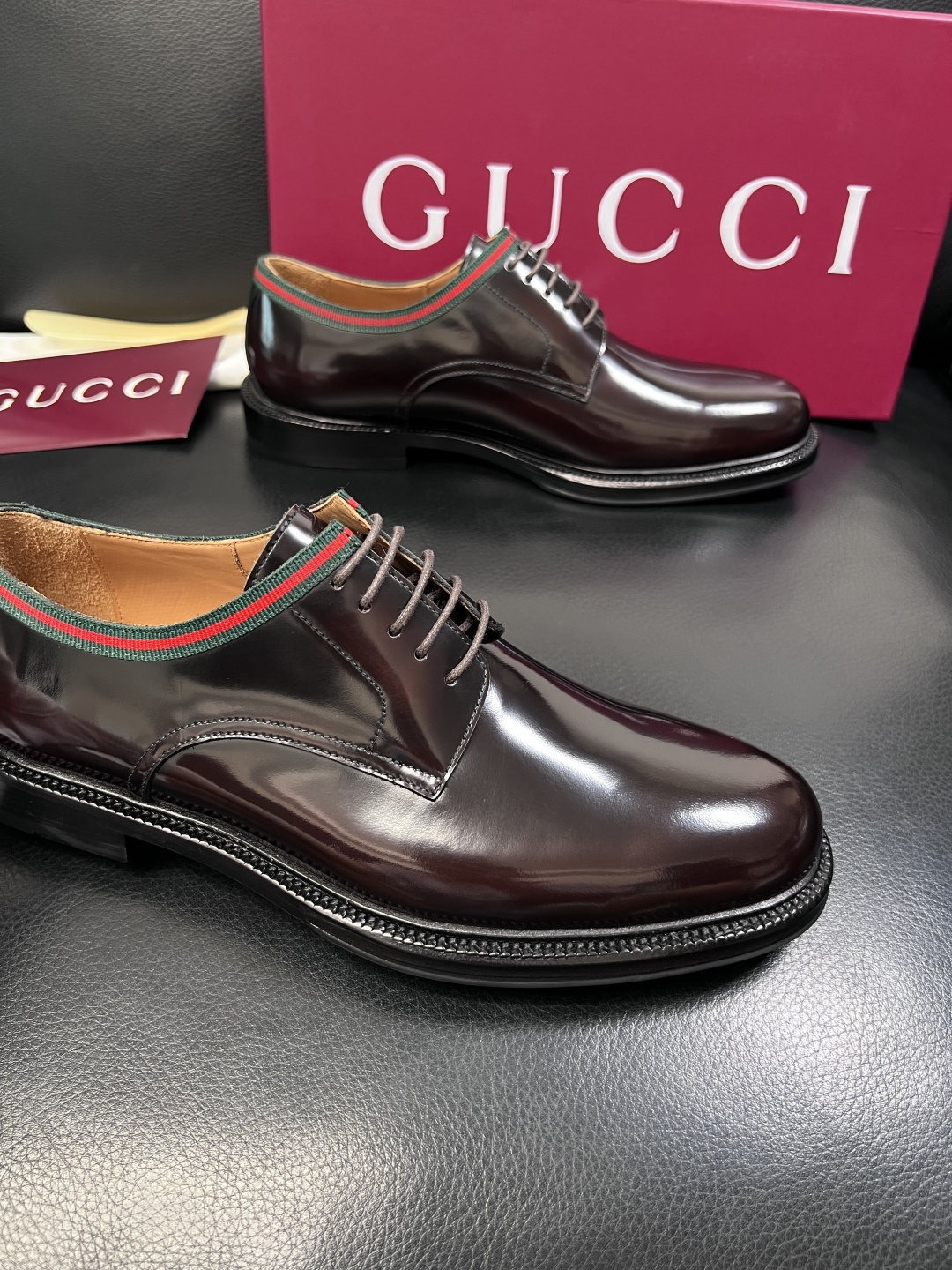 Gucci 高品质  顶级工艺品  古奇  皮鞋专柜新款原厂配置，意大利进口牛皮面料，进口牛皮内里垫，透