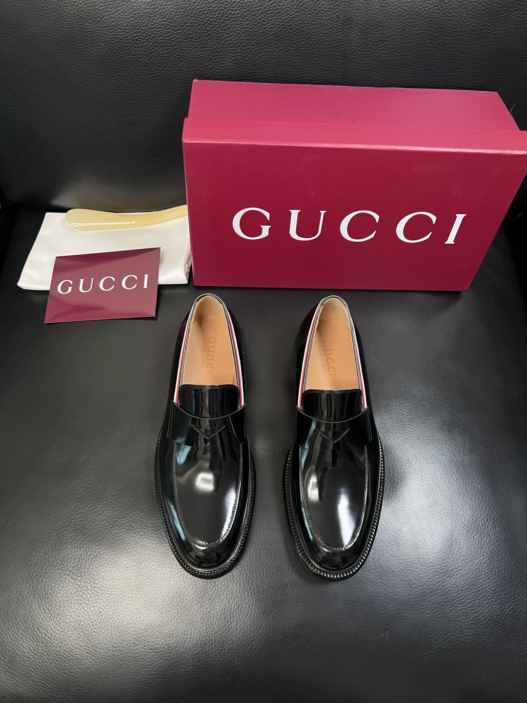 Gucci 高品质  顶级工艺品  古奇  皮鞋专柜新款原厂配置，意大利进口牛皮面料，进口牛皮内里垫，透