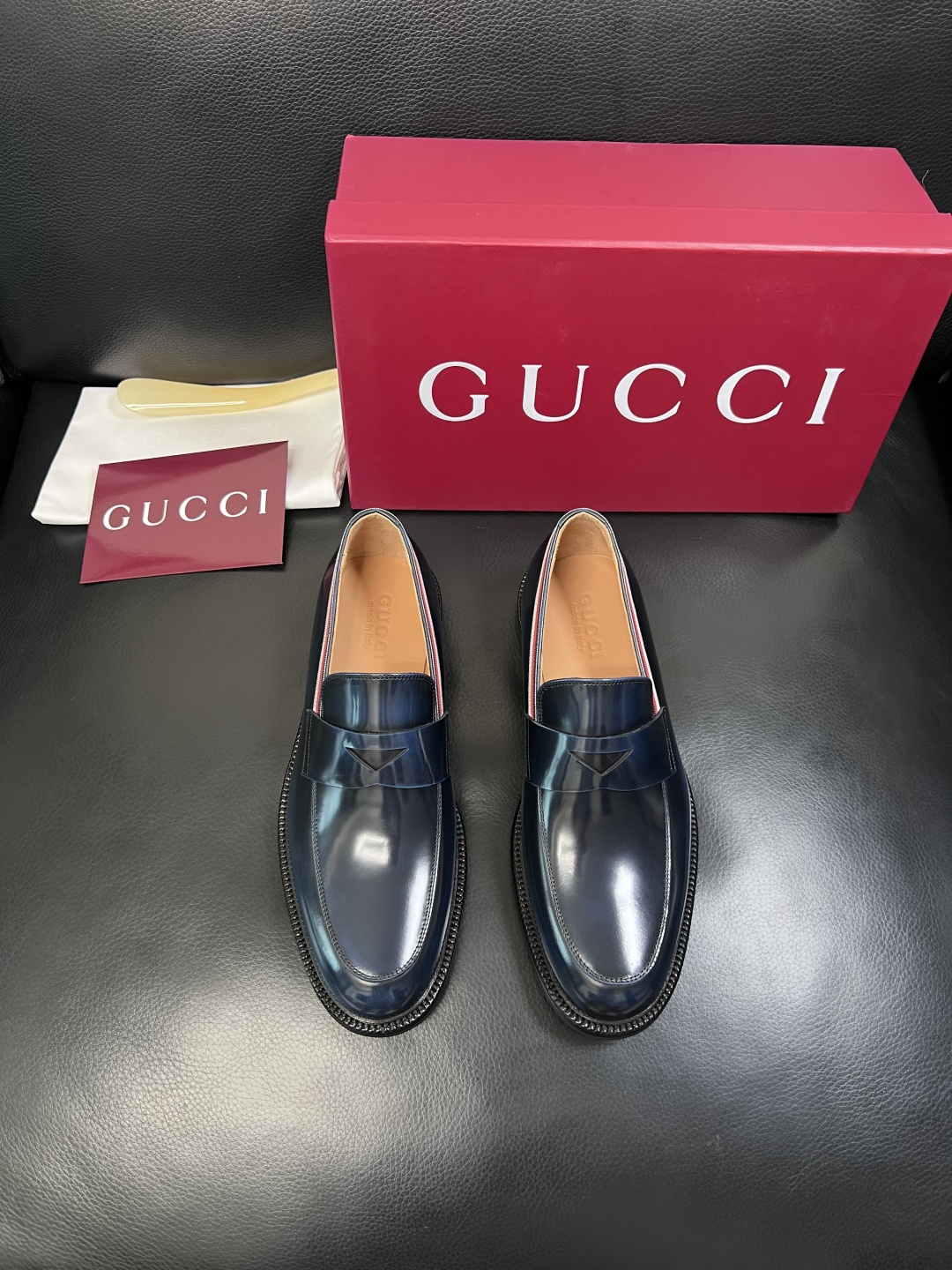 Gucci 高品质  顶级工艺品  古奇  皮鞋专柜新款原厂配置，意大利进口牛皮面料，进口牛皮内里垫，透
