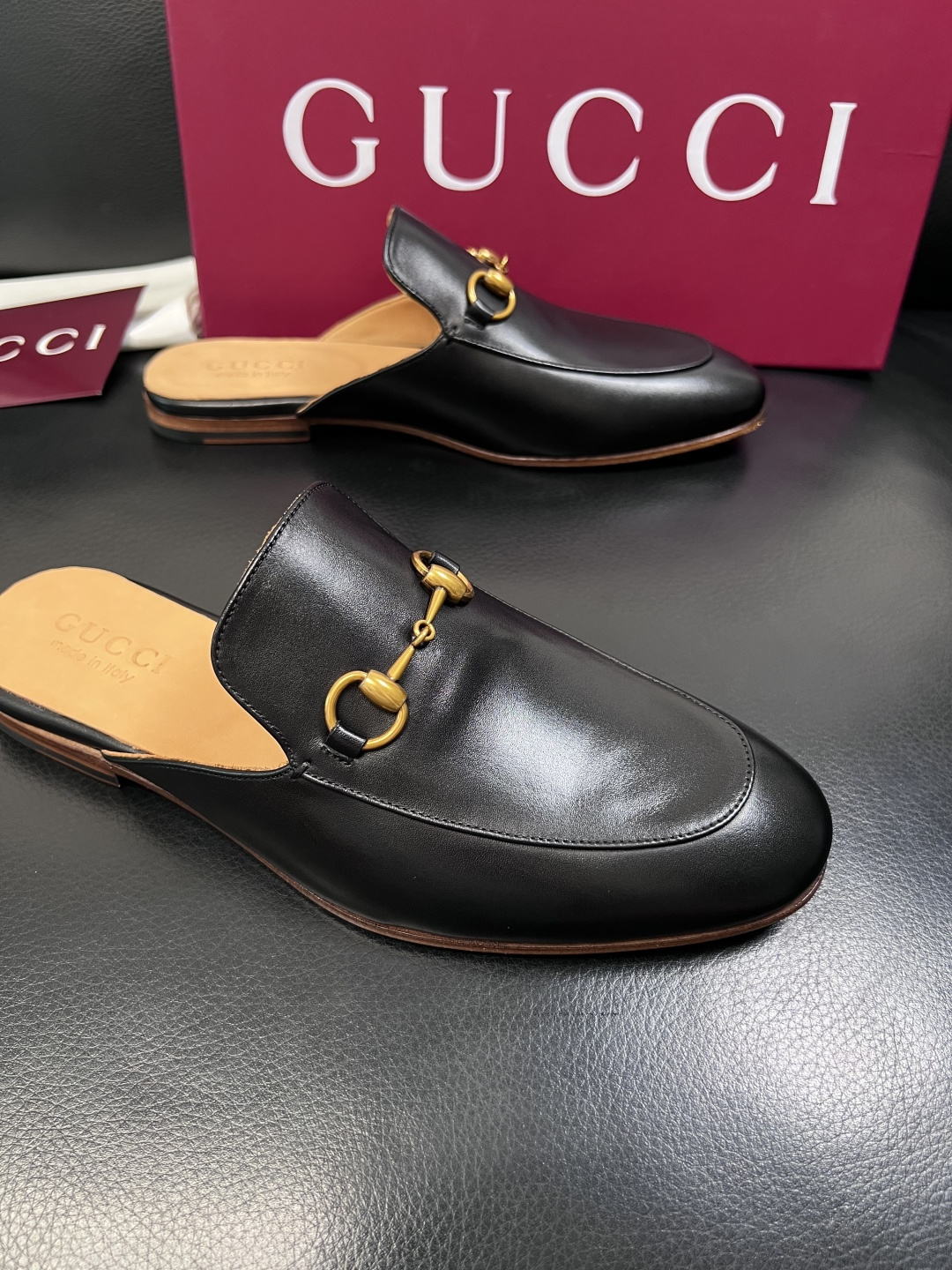 Gucci 高品质  顶级工艺品  古奇  皮鞋专柜新款原厂配置，意大利进口牛皮面料，进口牛皮内里垫，透