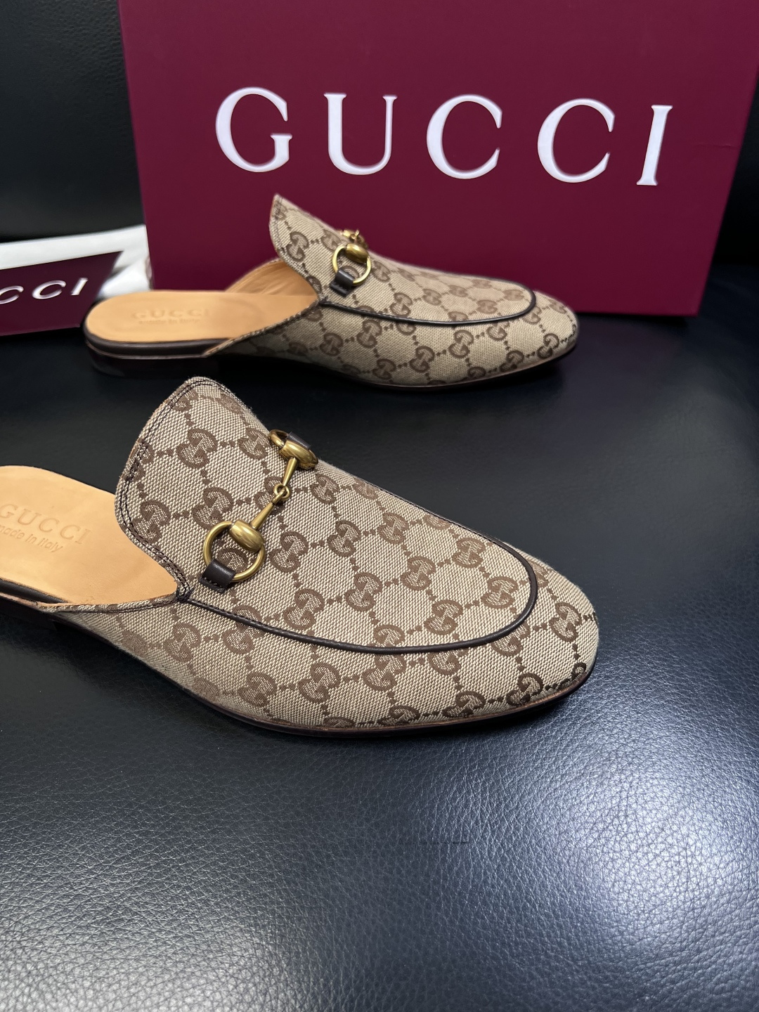 Gucci 高品质  顶级工艺品  古奇  皮鞋专柜新款原厂配置，意大利进口牛皮面料，进口牛皮内里垫，透